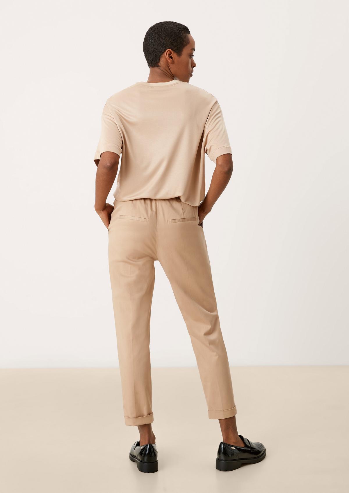 s.Oliver Regular: kalhoty chino ze směsi s lyocellem