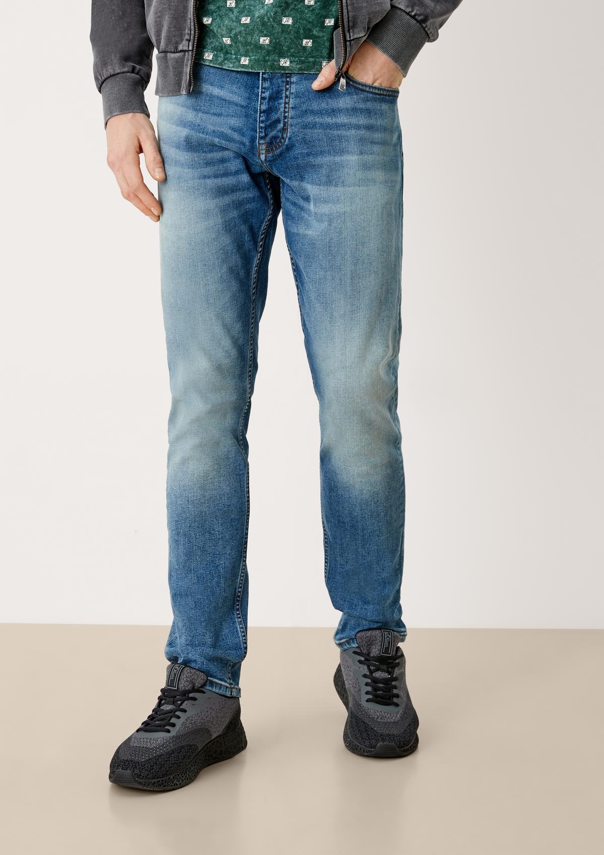 s.Oliver Regular Fit: jeans with a straight leg