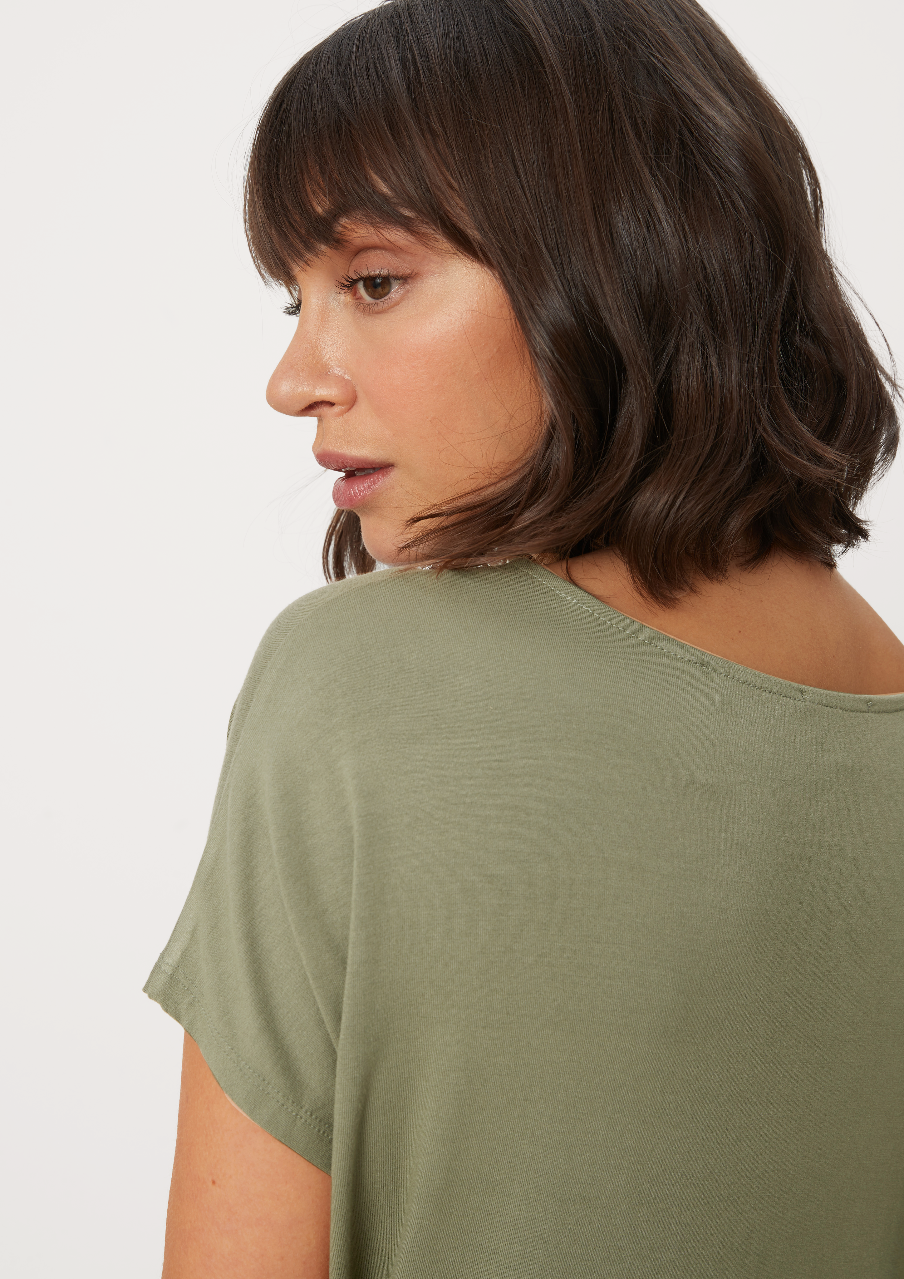 T-shirt in 7928, 0100, 5959, 4426 & 9999