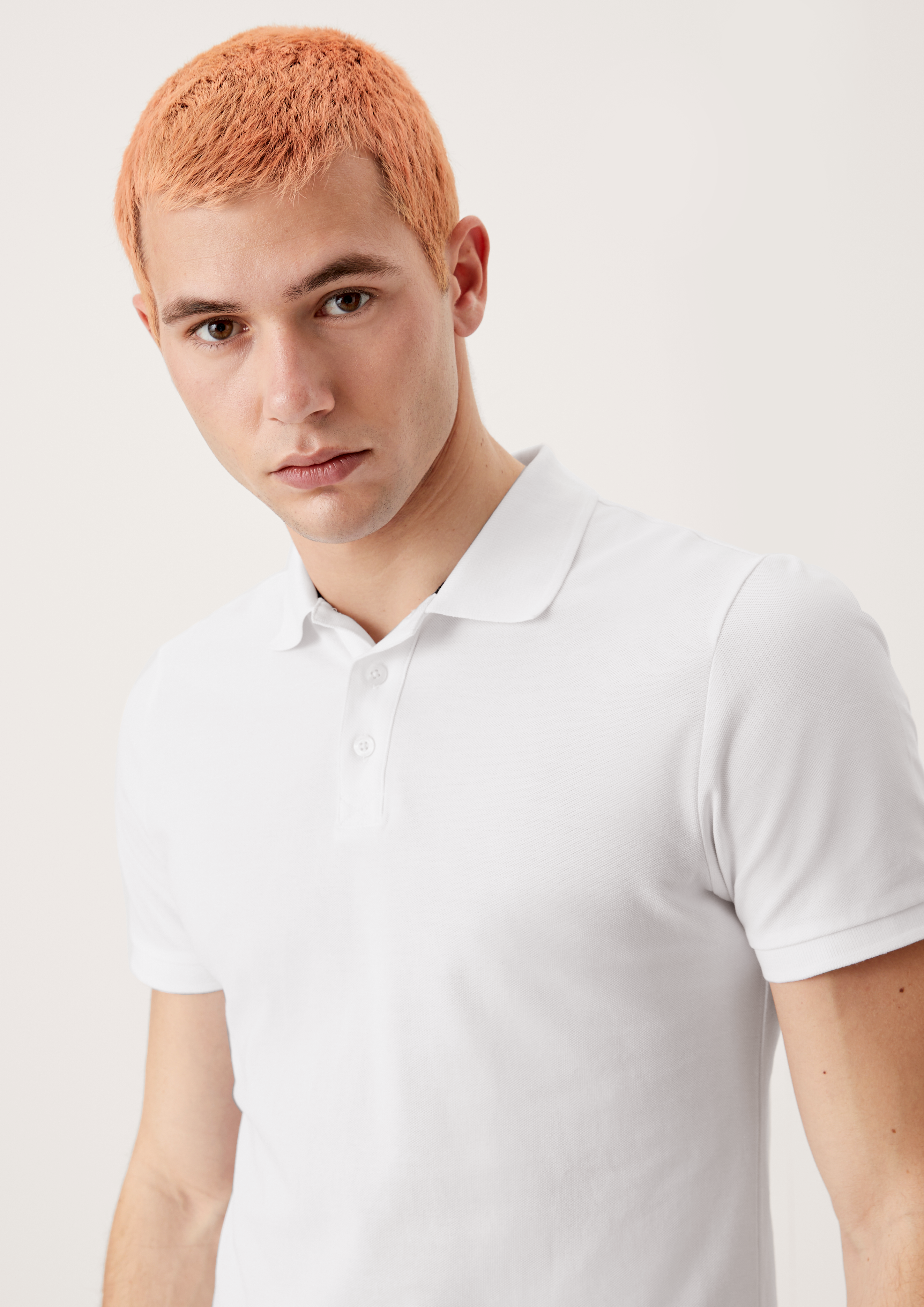 T-shirt in 0100, 9730, 9999 & 5978