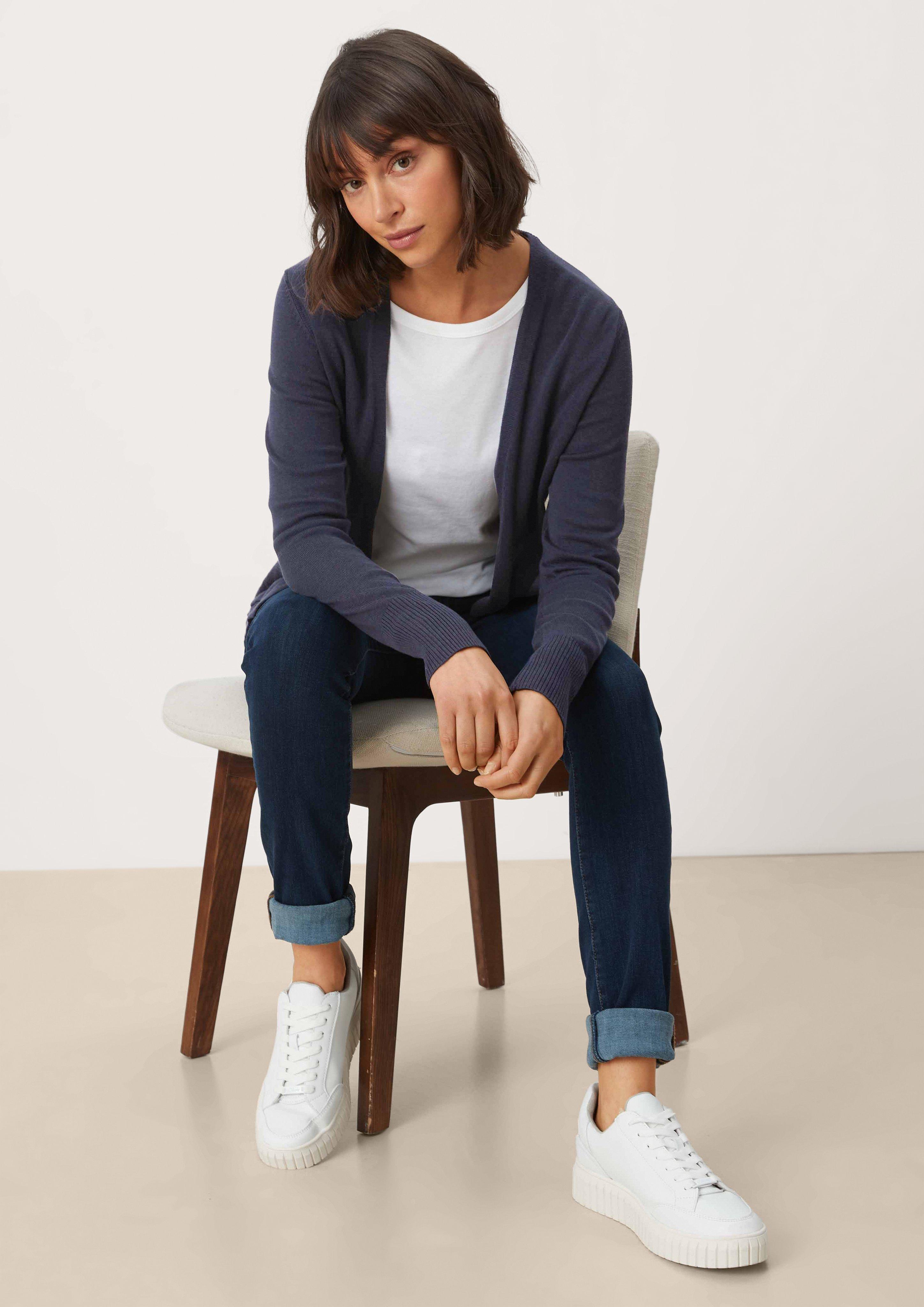 Cardigan in 5959, 7928, 9999 & 83W0