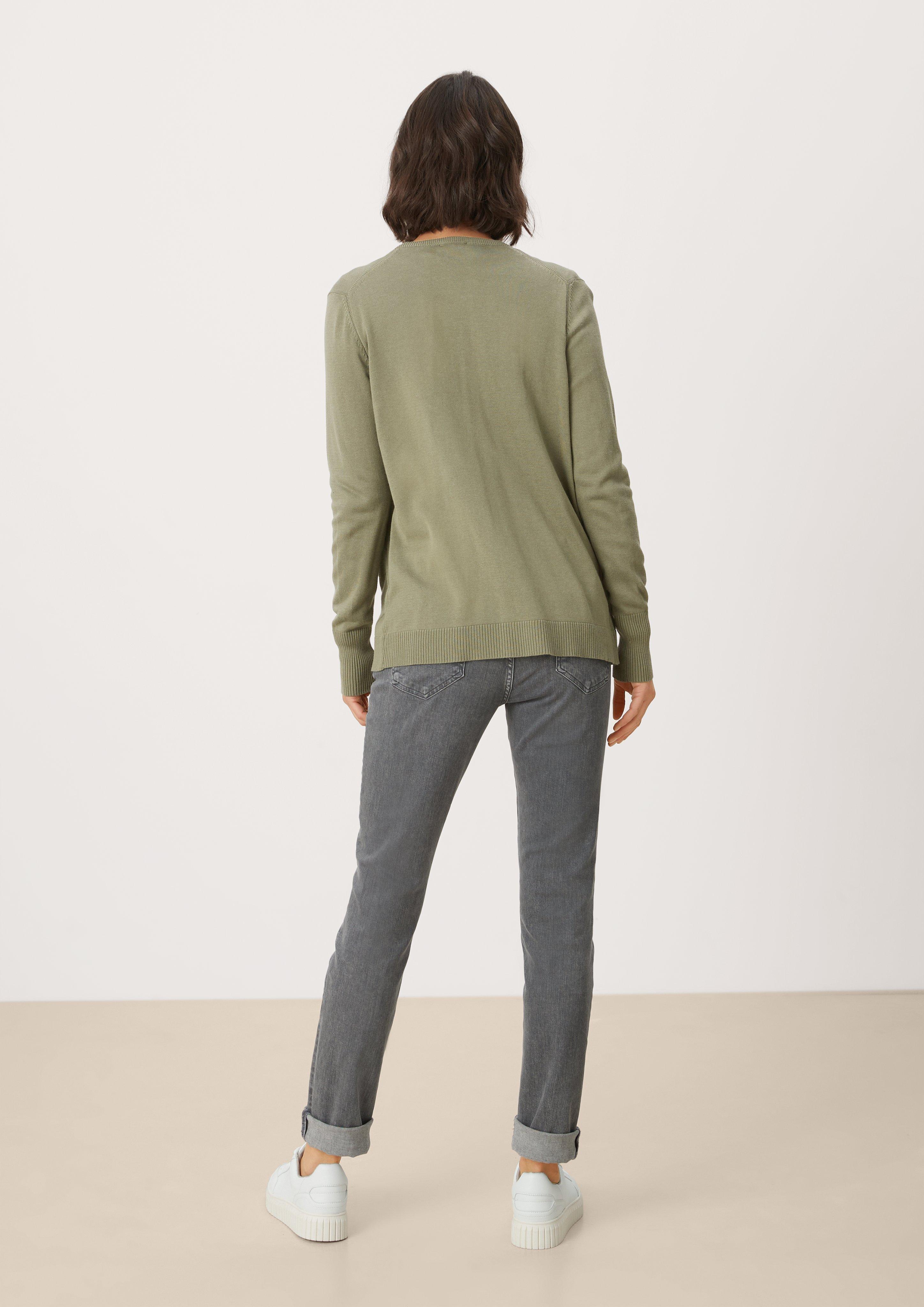 Cardigan in 7928, 9999, 5959 & 83W0