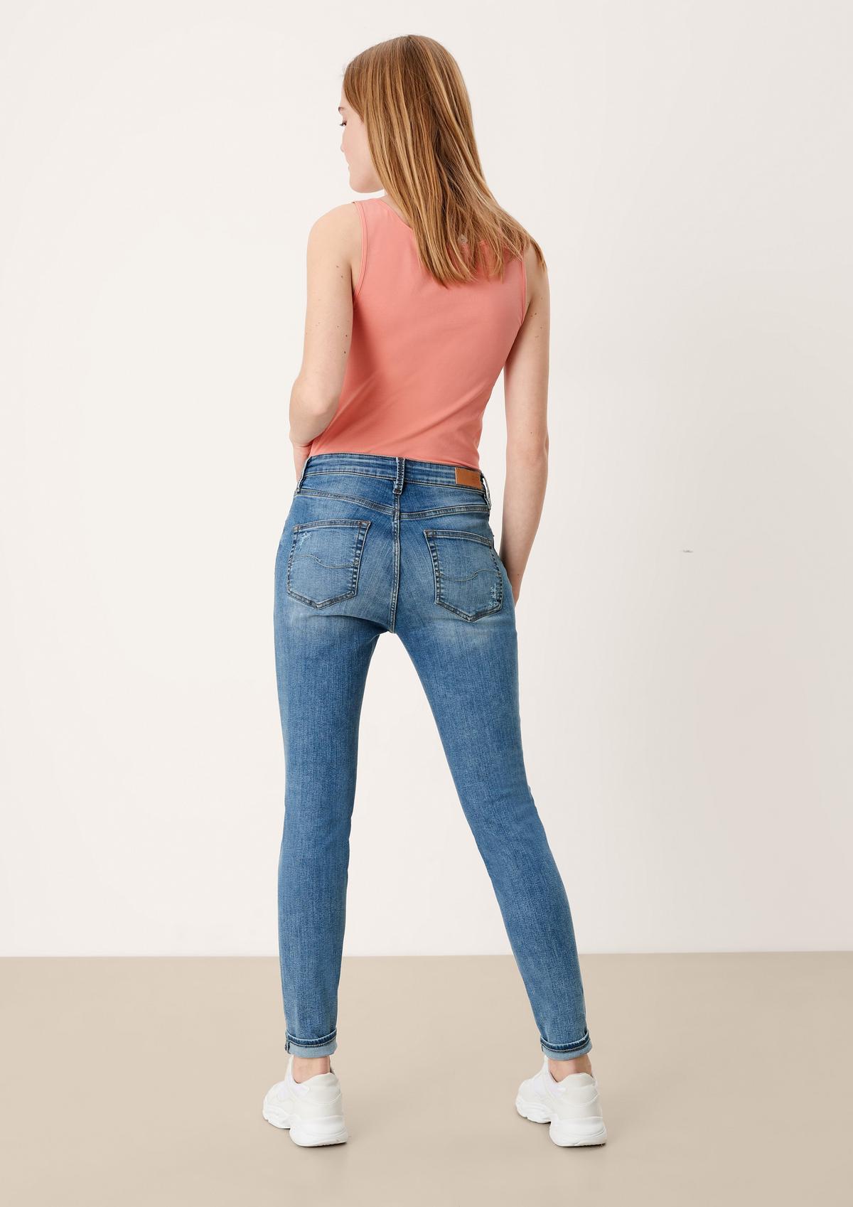 s.Oliver Slim: džíny s vysokým pasem