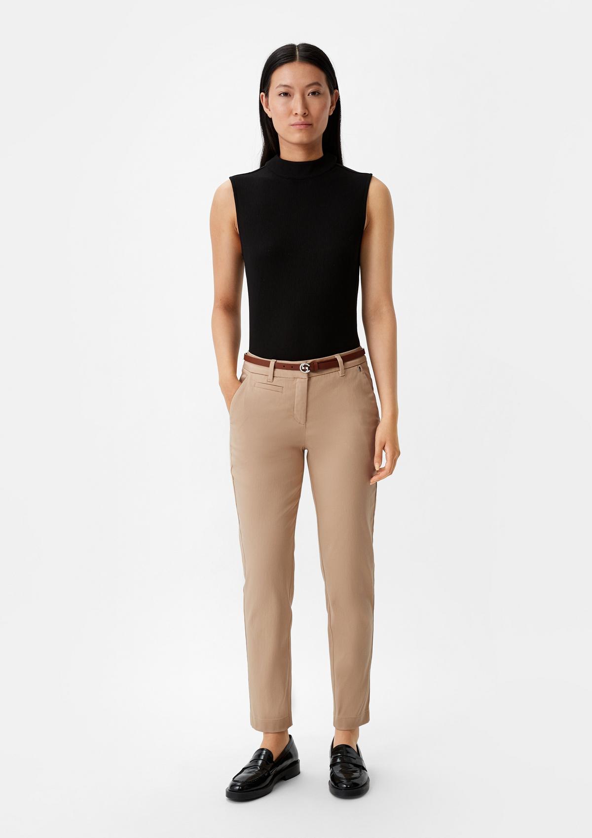 Slim fit: 7/8-length trousers
