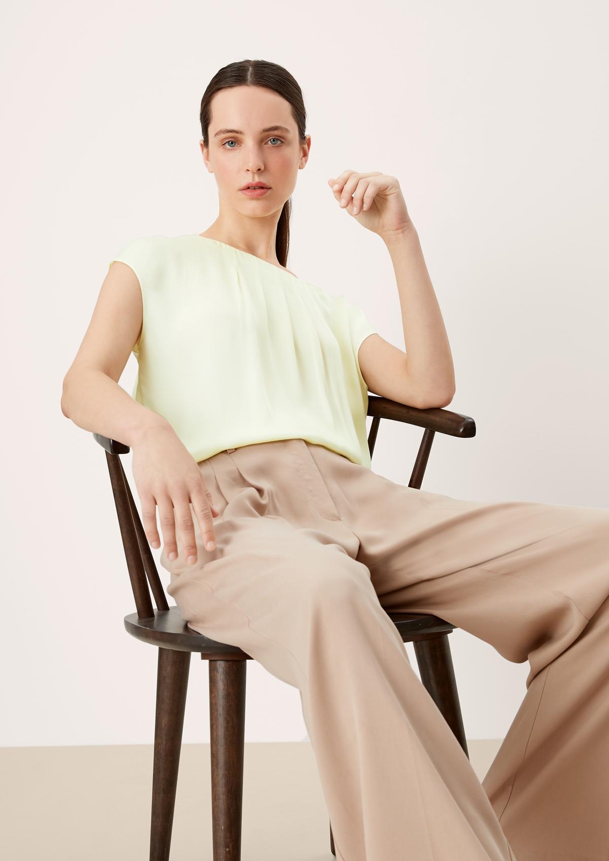 s.Oliver Satin blouse with pleats
