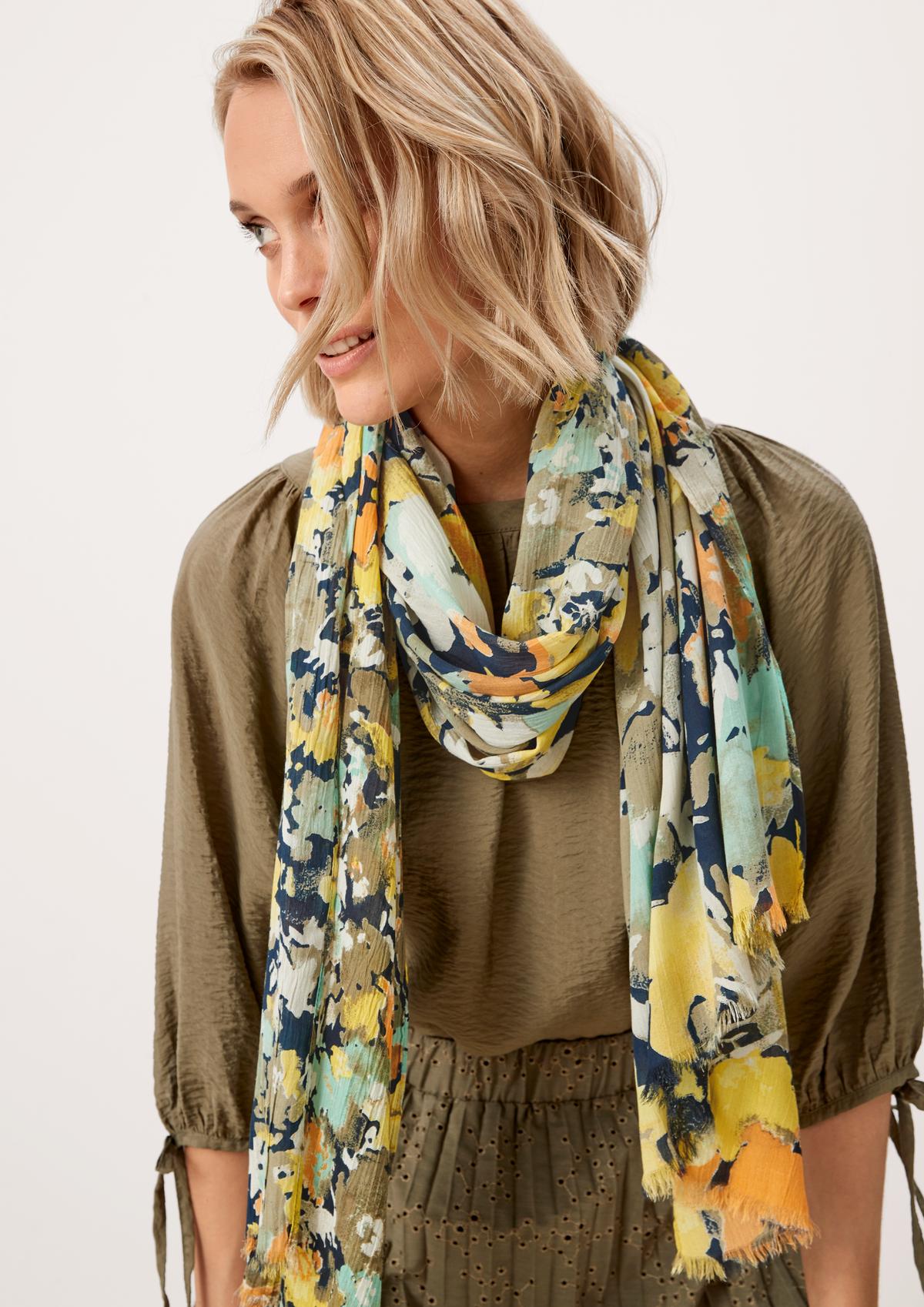 s.Oliver Scarf with floral print