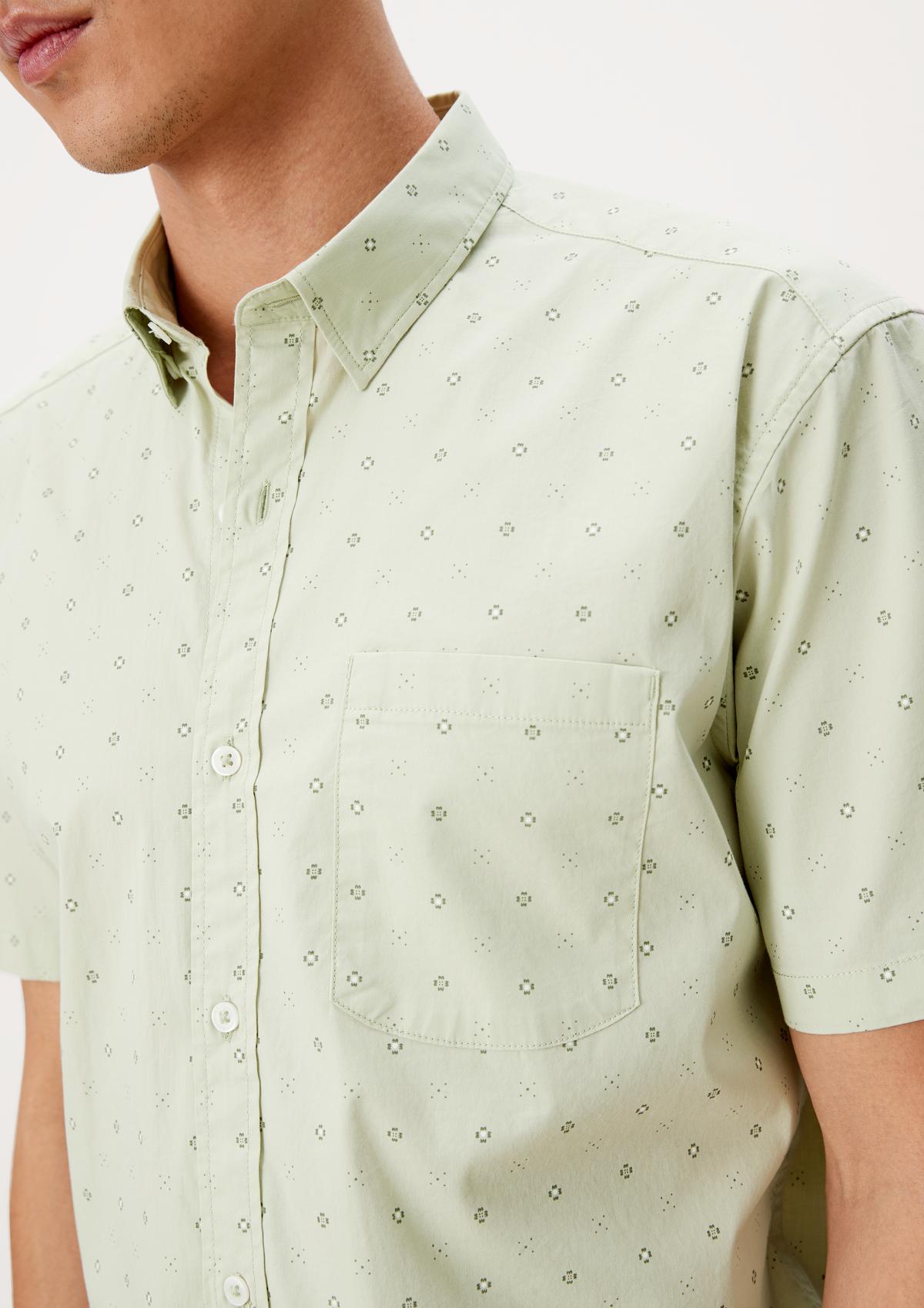s.Oliver Regular : chemise à manches courtes et imprimé minimaliste