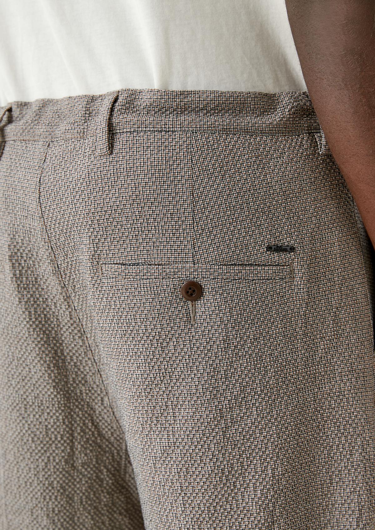 s.Oliver Regular: šortky z materiálu seersucker