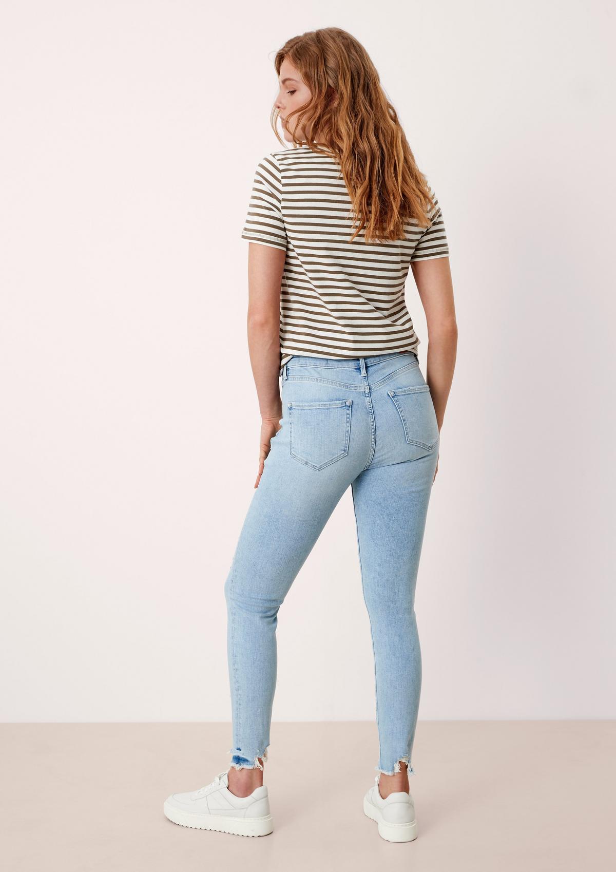 s.Oliver Skinny fit: jeans with a frayed hem