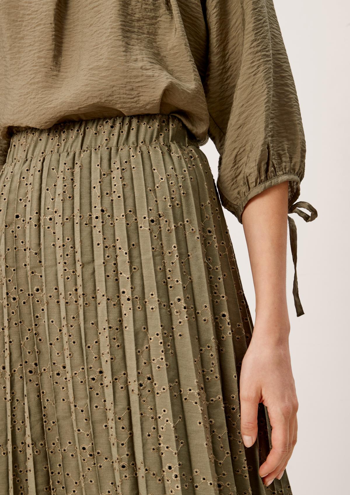 s.Oliver Pleated skirt with an openwork pattern