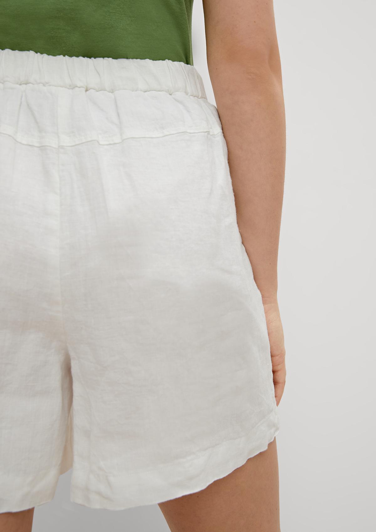 comma Regular fit: linen shorts