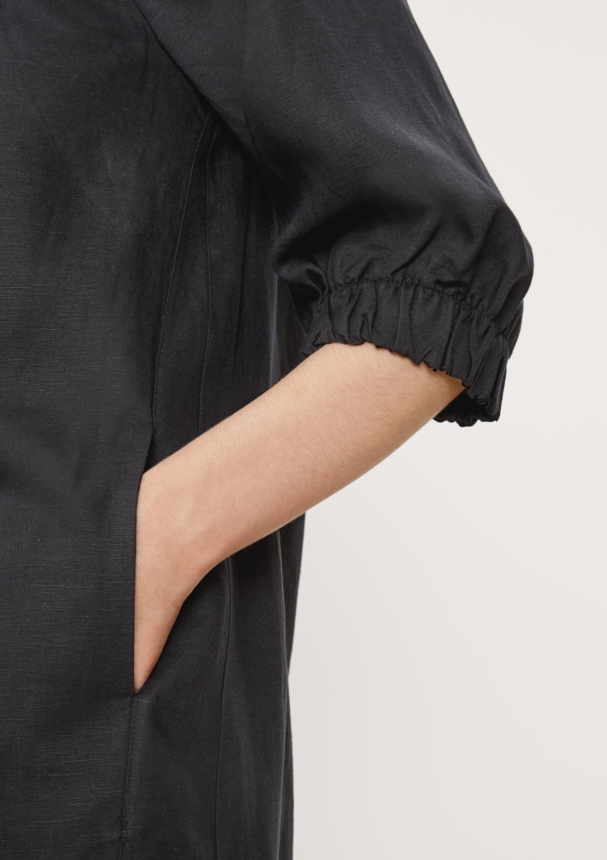 s.Oliver Kurzes Kleid mit Off Shoulder-Ausschnitt