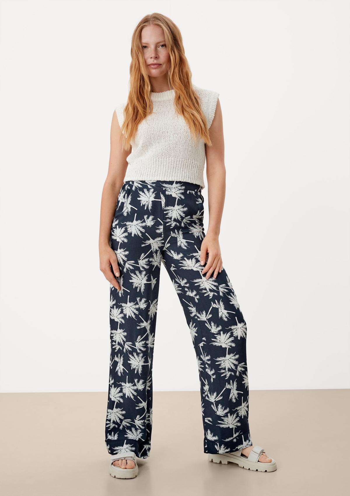 s.Oliver Regular fit: trousers with an all-over pattern