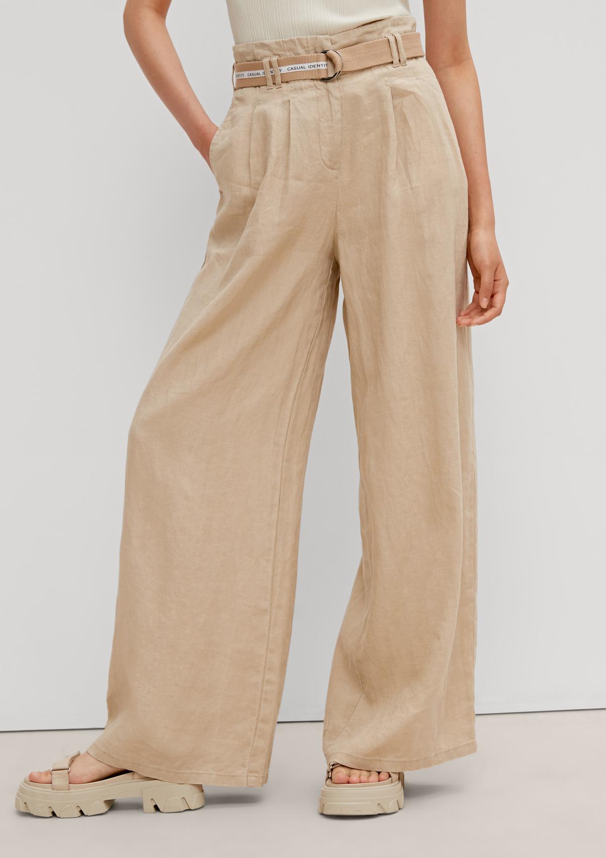 comma Regular: pantalon en lin de style Marlene