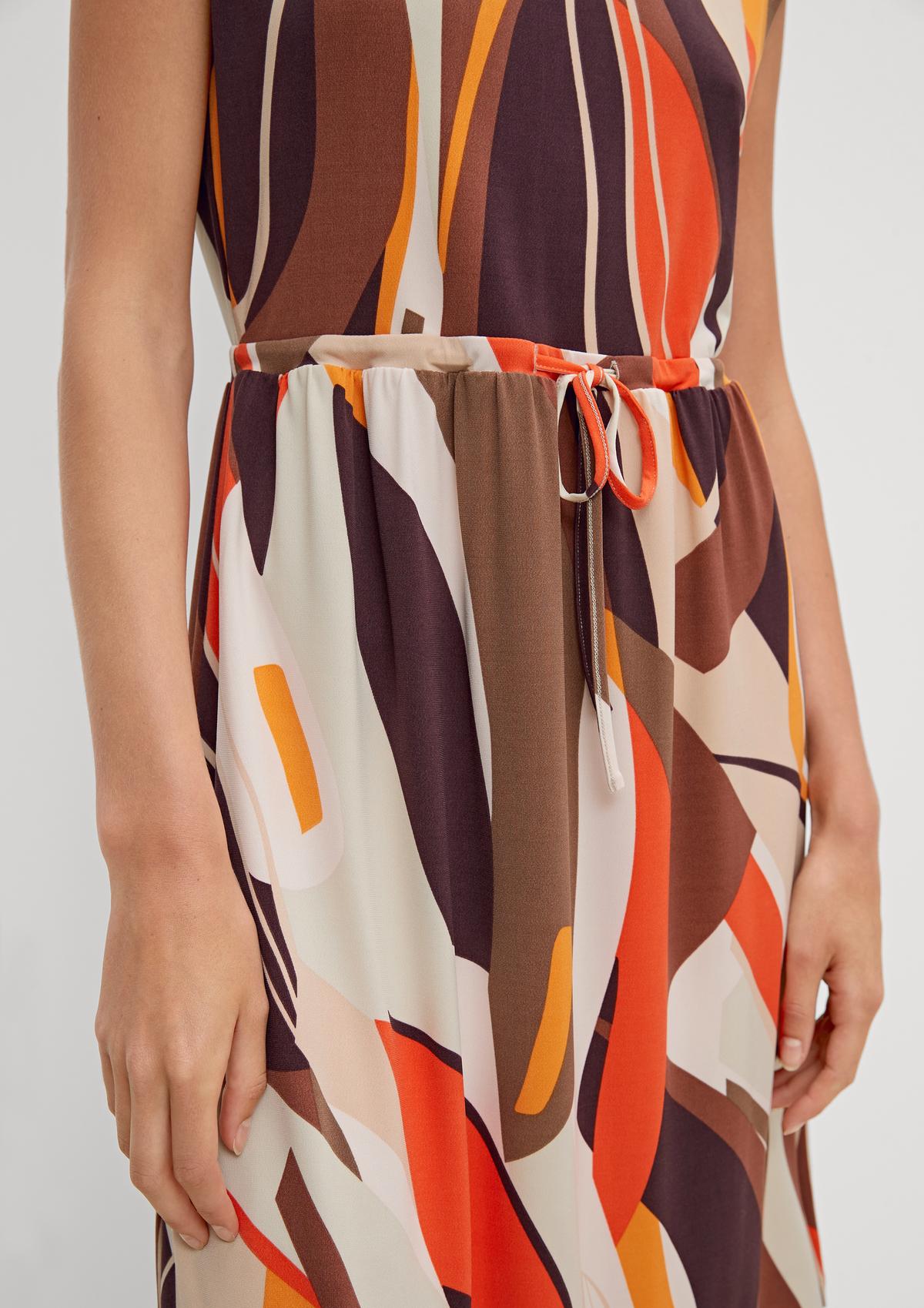 comma Midi dress with an all-over pattern