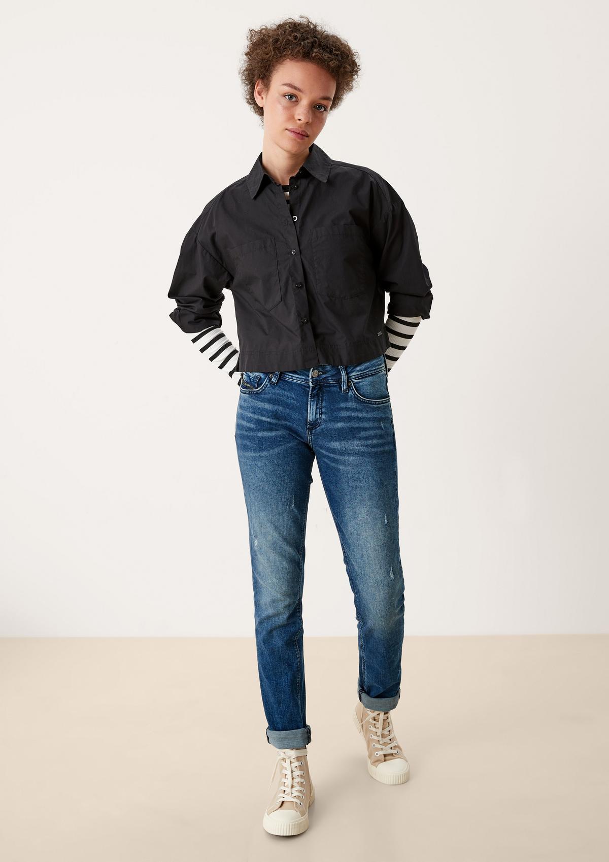 s.Oliver Slim: džínsy so zničeným efektom