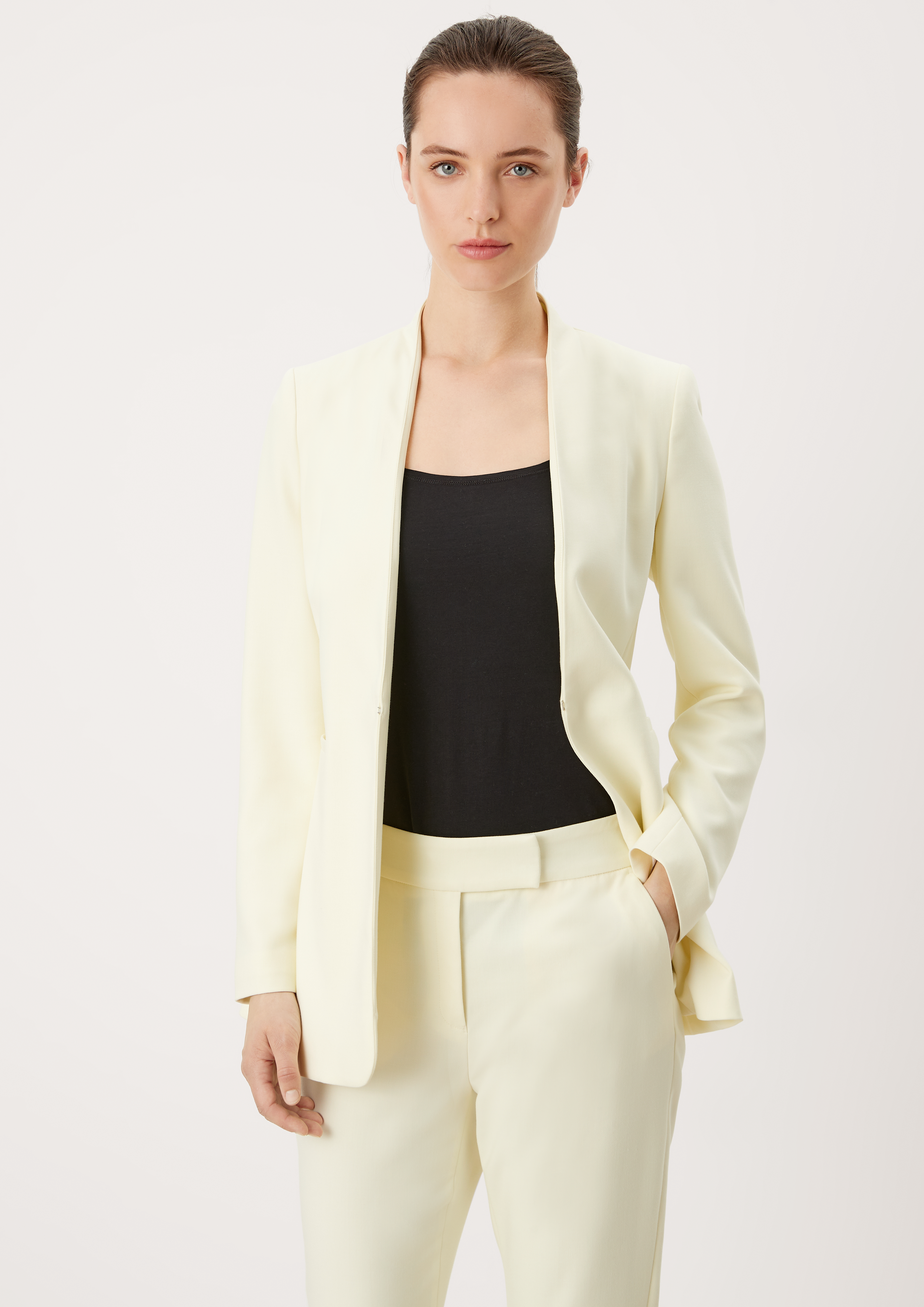 Long sleeve blazer in 