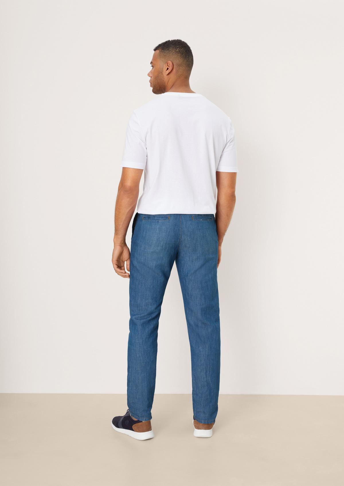 s.Oliver Relaxed: linen blend chinos