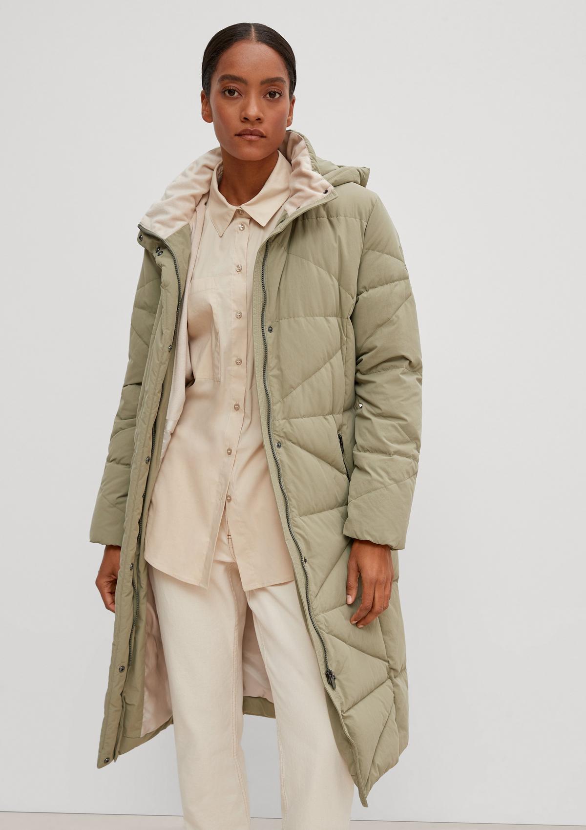 comma Quilted coat with belt
