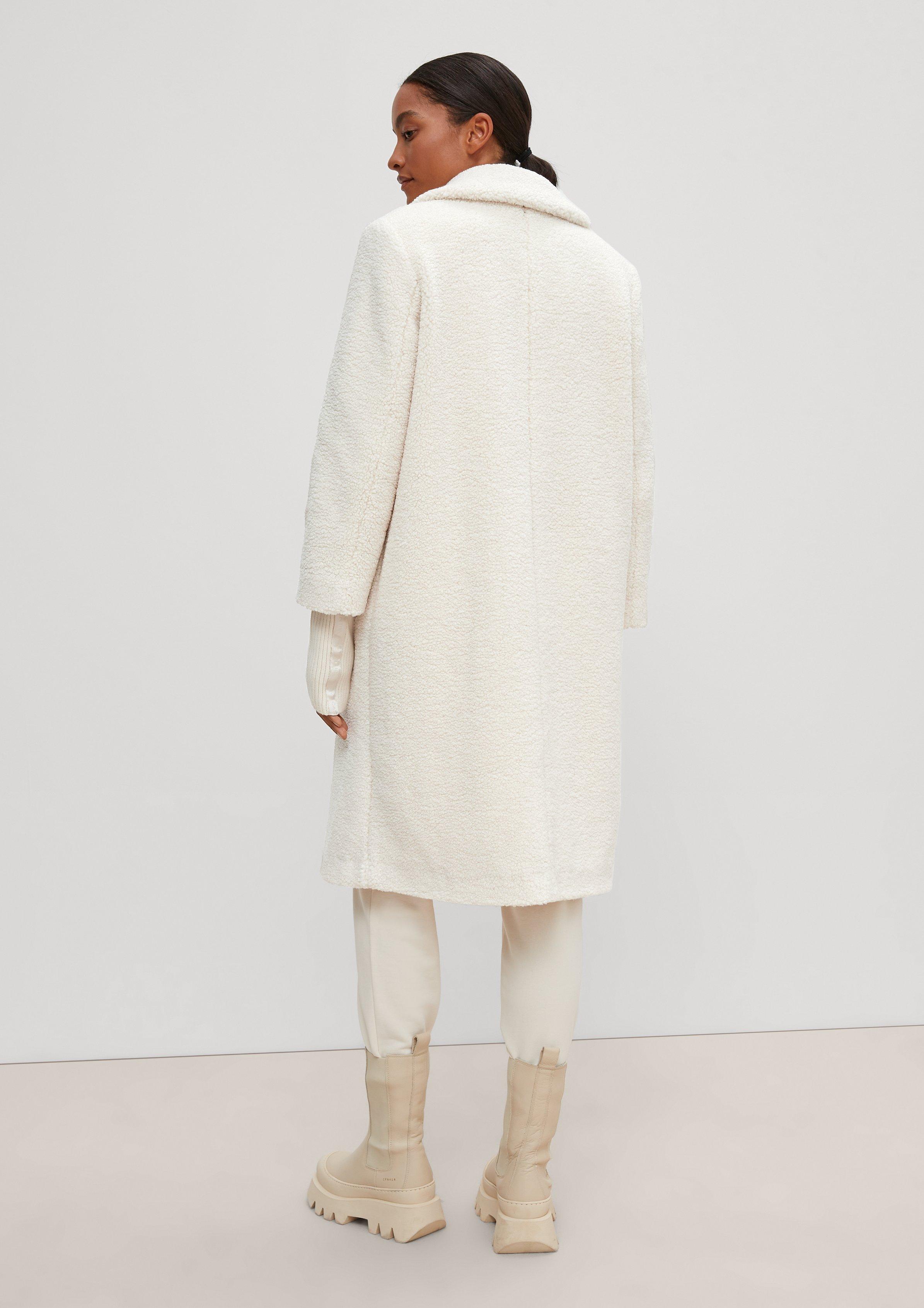 Teddy plush coat with a lapel collar - Beige | SCAYLE