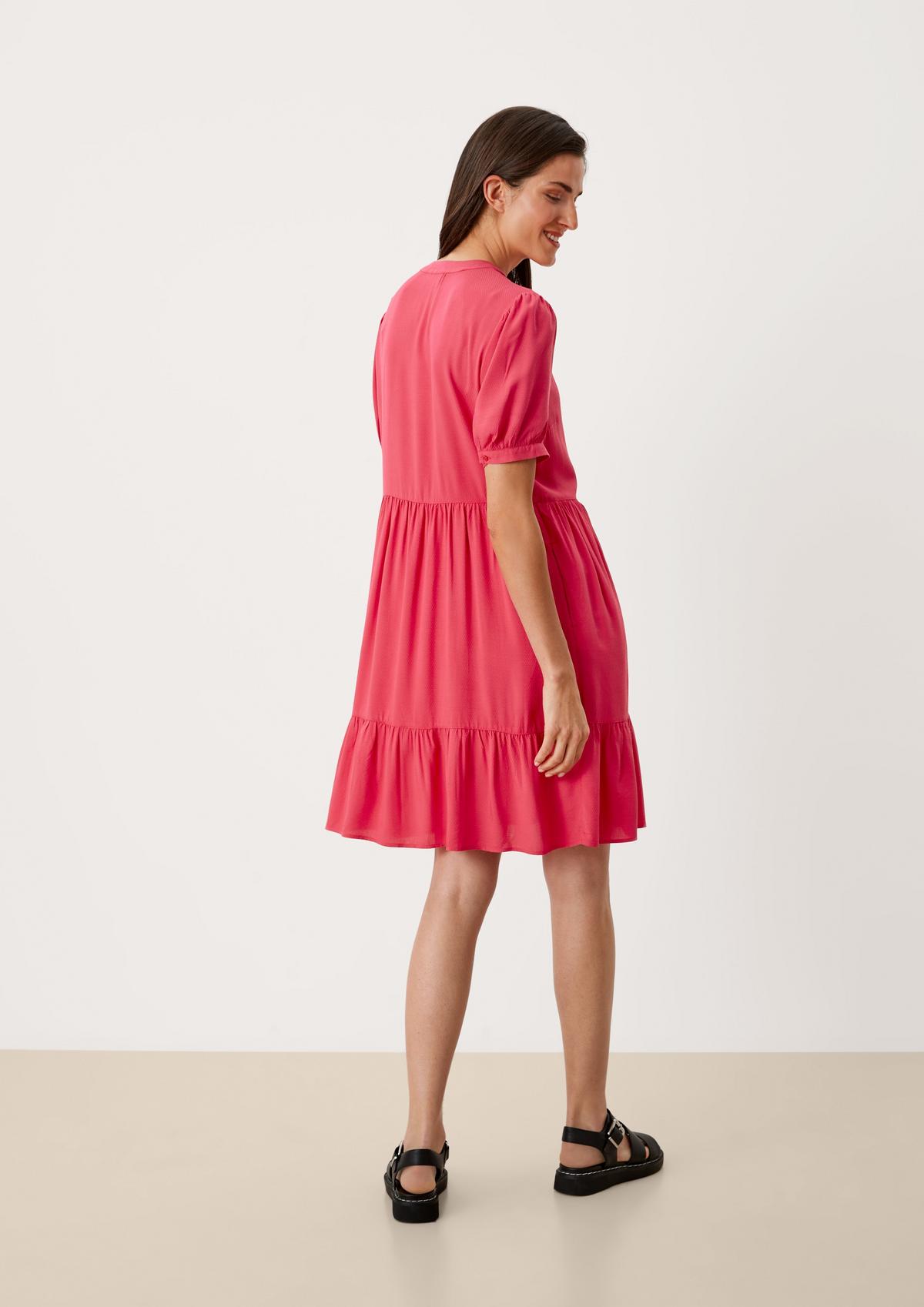 s.Oliver Tiered dress with a notch neckline