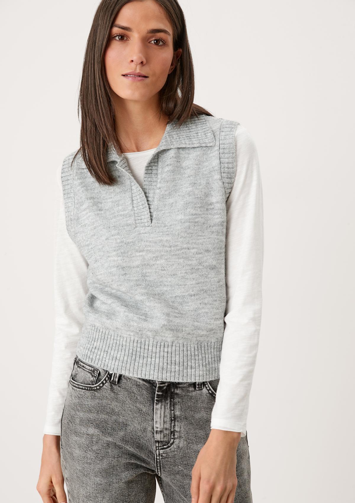 s.Oliver Sleeveless jumper with polo shirt collar