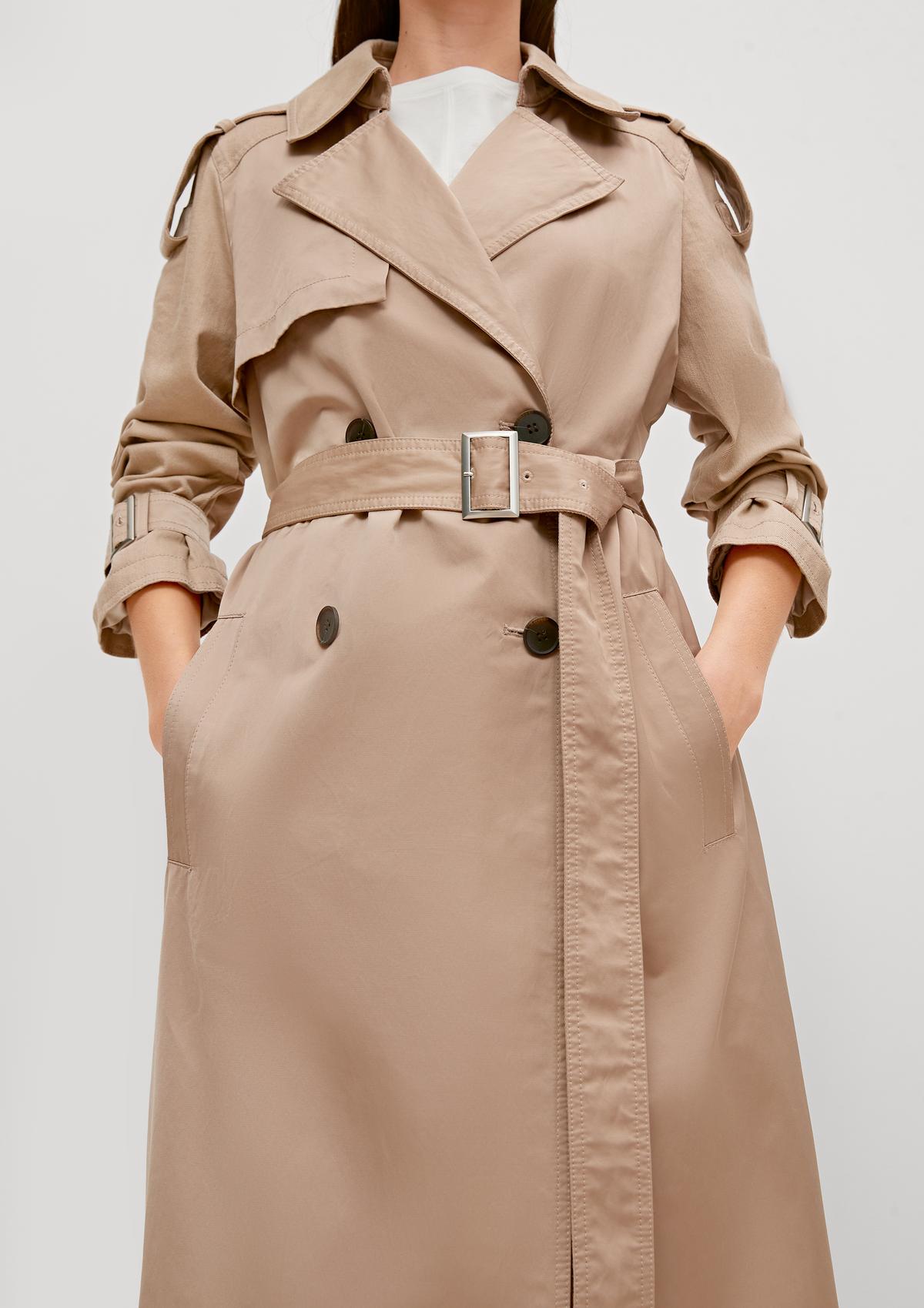 comma Trench coat in a mix of materials