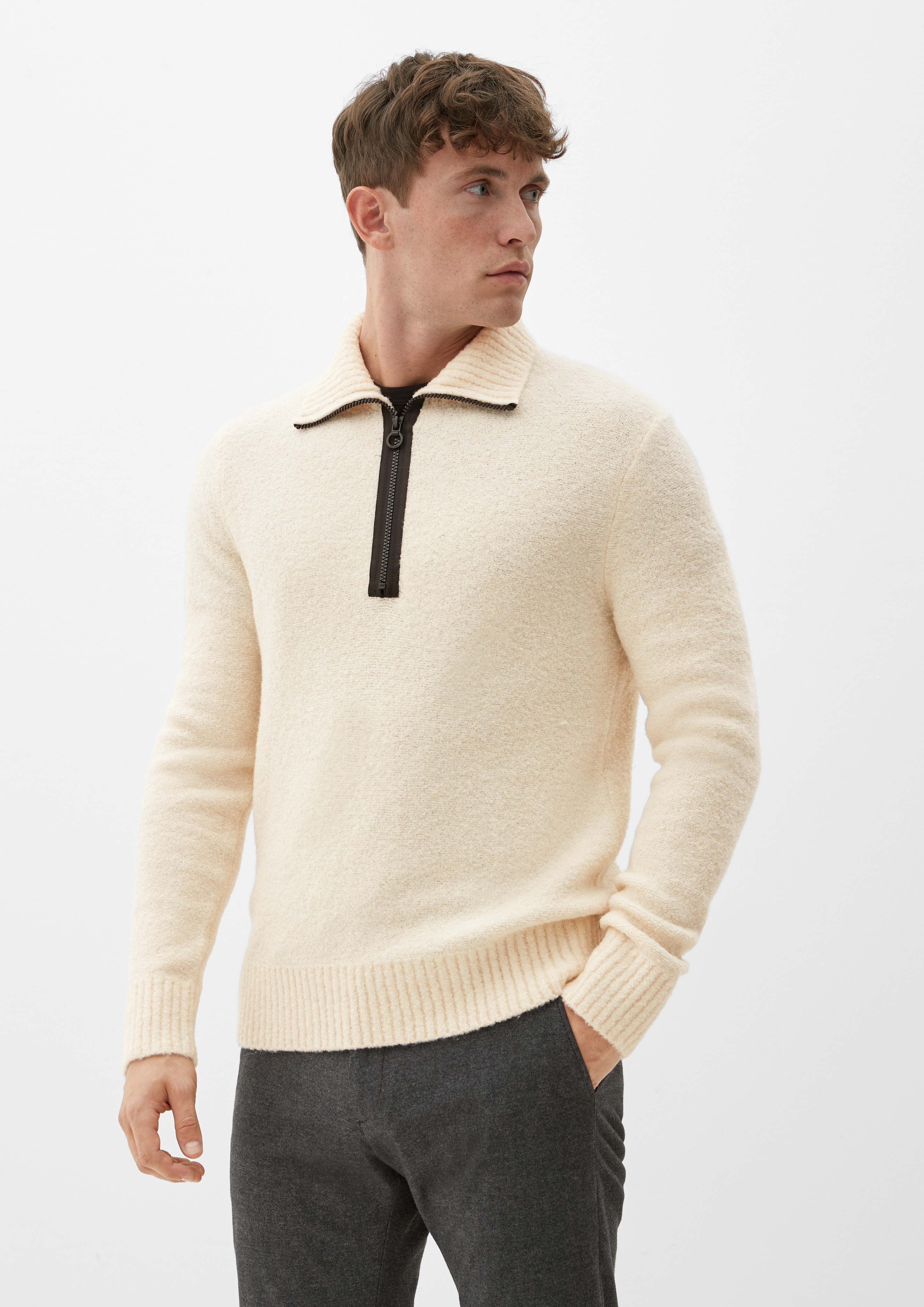 Strickpullover in 8105