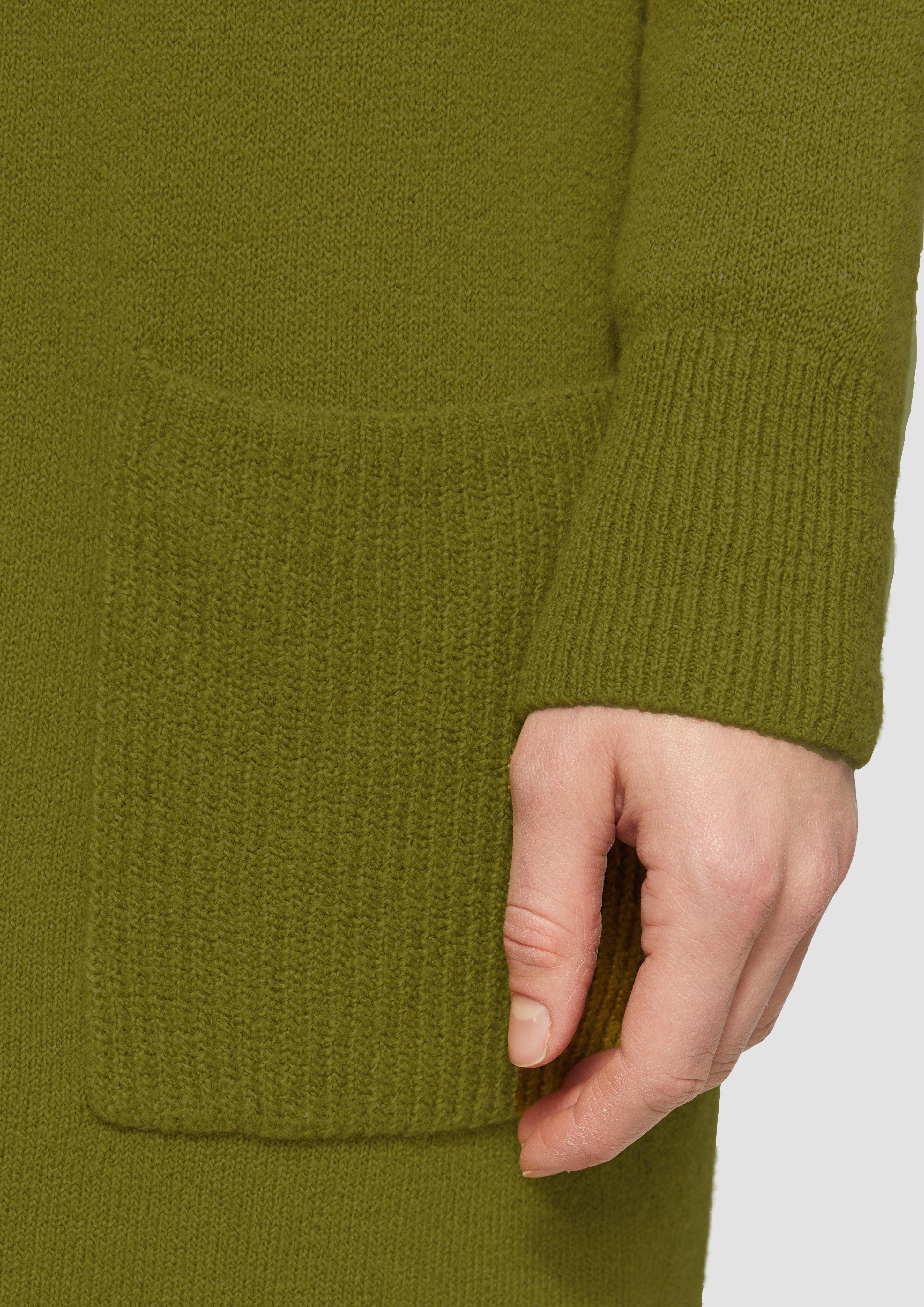 Cardigan in 7774, 9400, 84W5, 81W8, 9898, 7909, 7210 & 4703