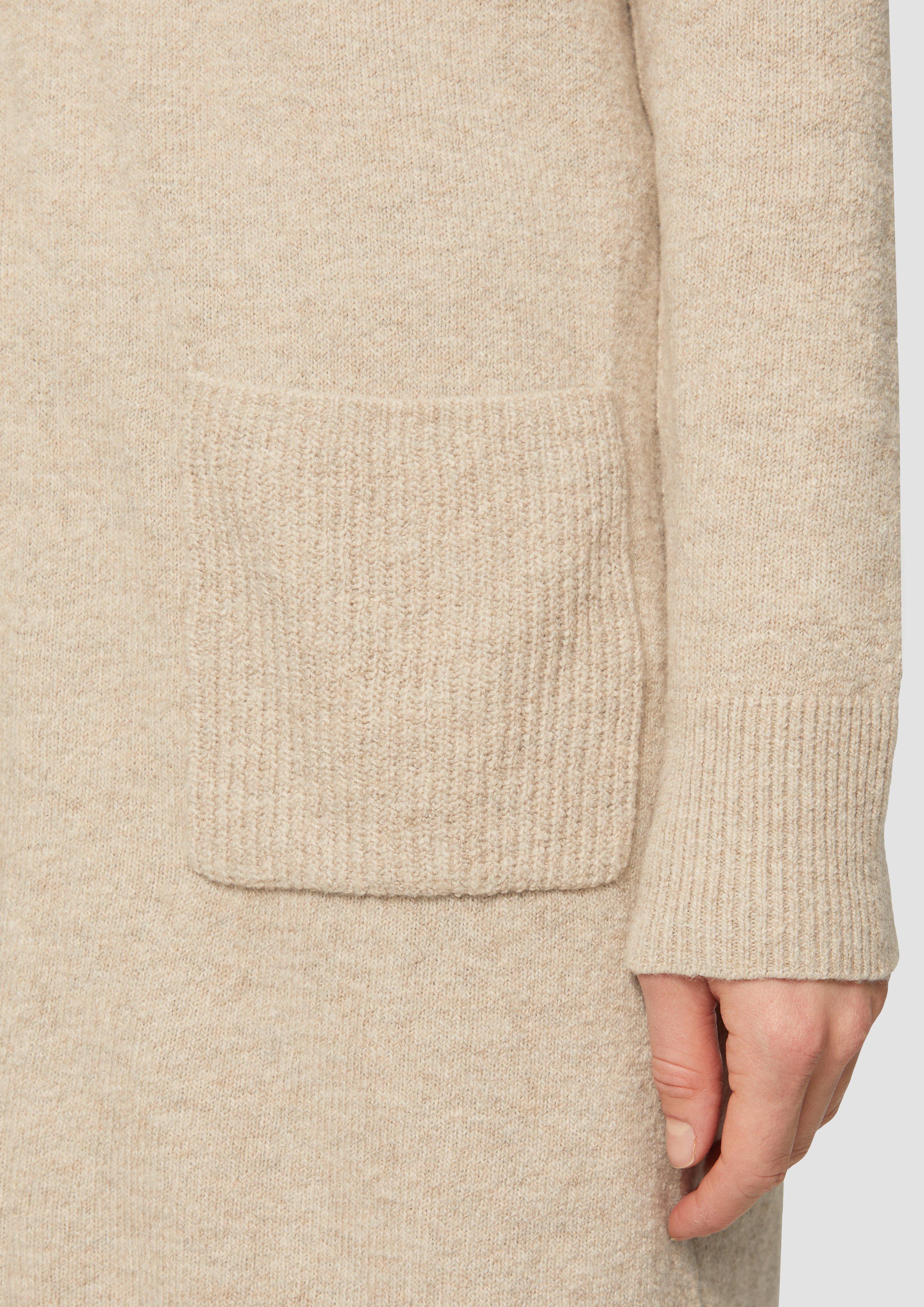 Cardigan in 81W8, 84W5, 9898, 4703 & 7774