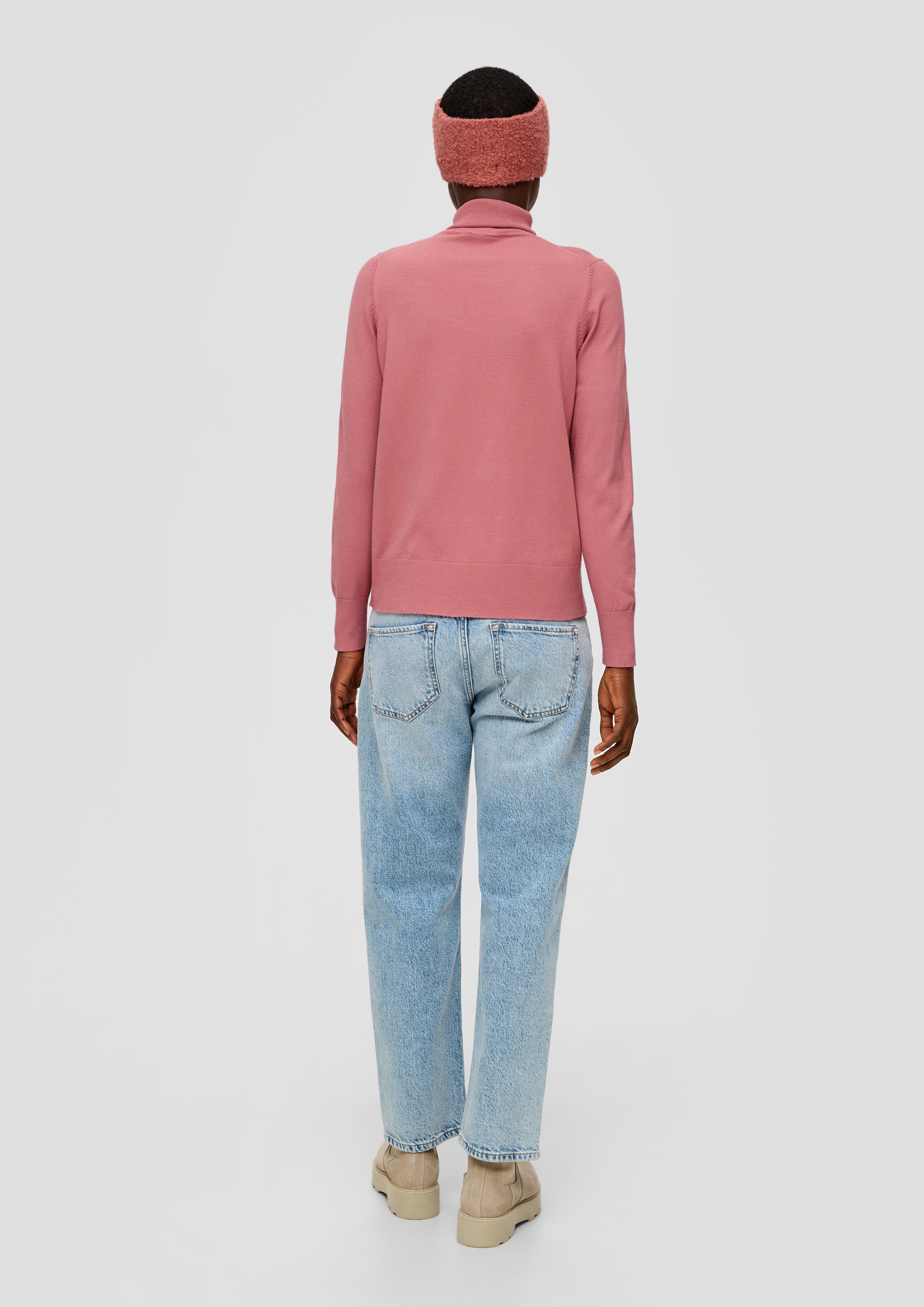 Pulover z rolojem in 2074, 5959, 9400, 9999, 8469, 7909, 7210, 9730 & 82W7