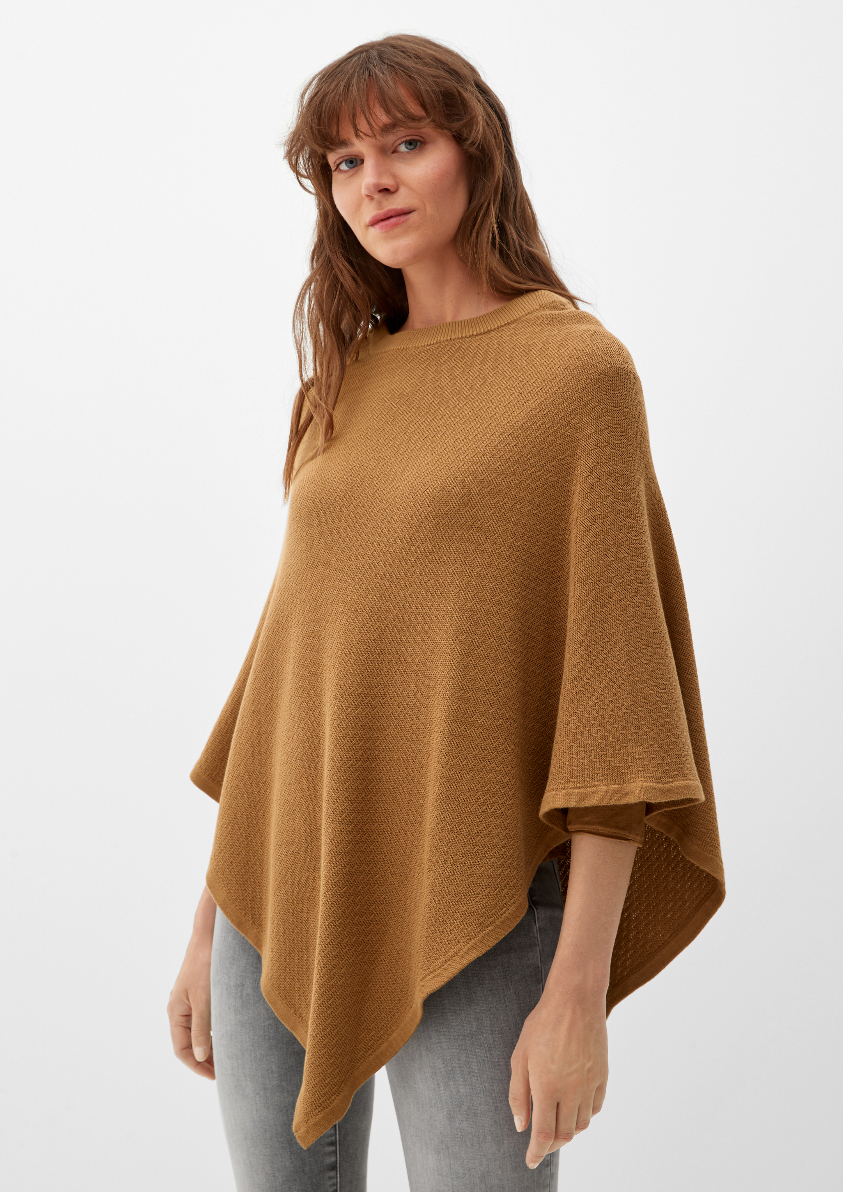 Poncho in 8469, 81W8 & 9999