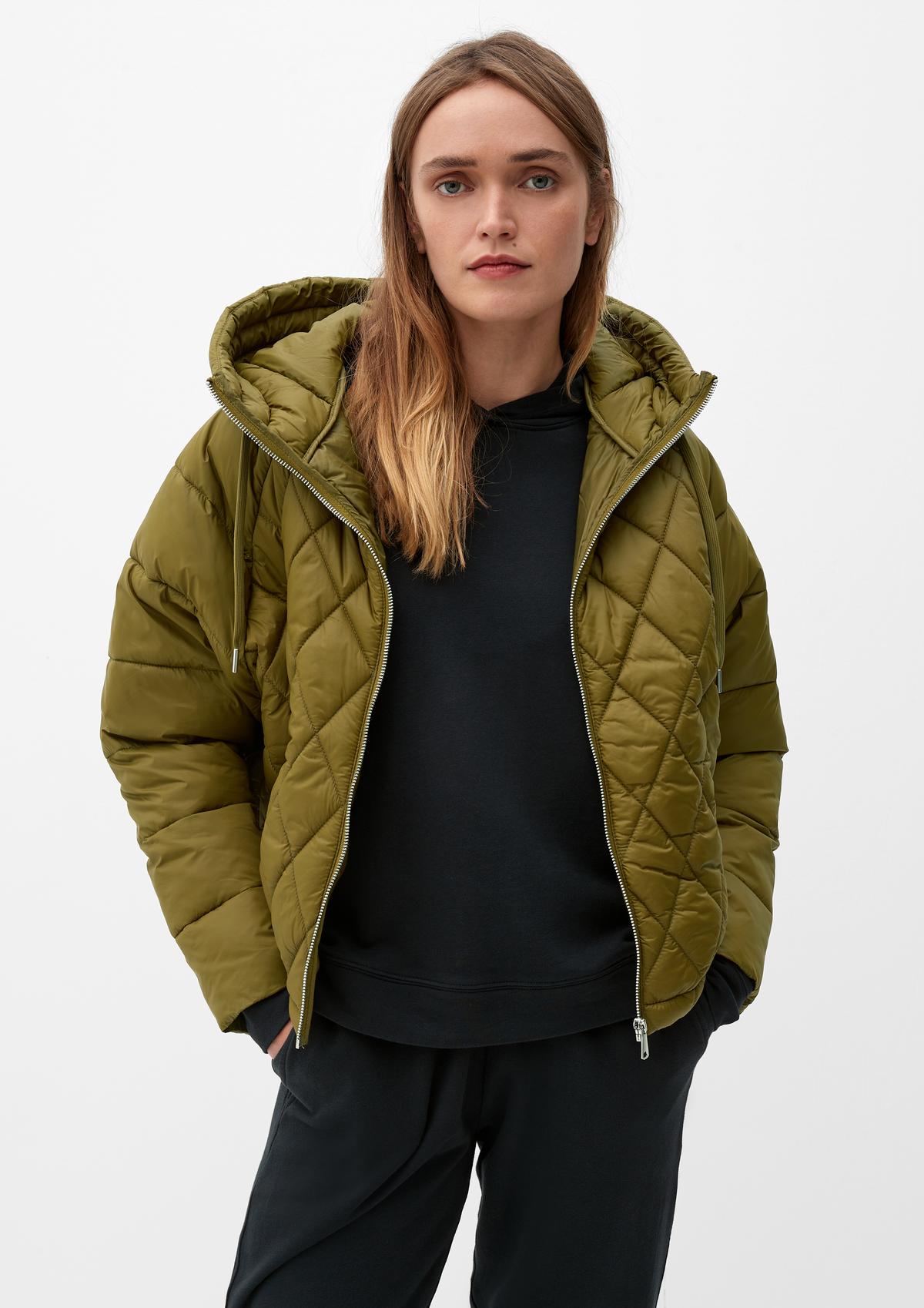 Quilted jacket with a hood - olive