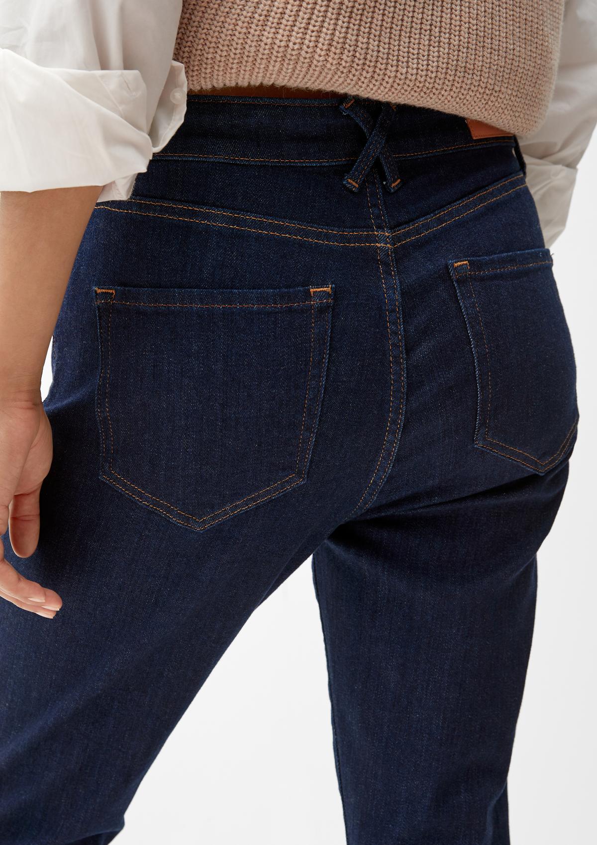 s.Oliver Skinny: džíny s vysokým pasem