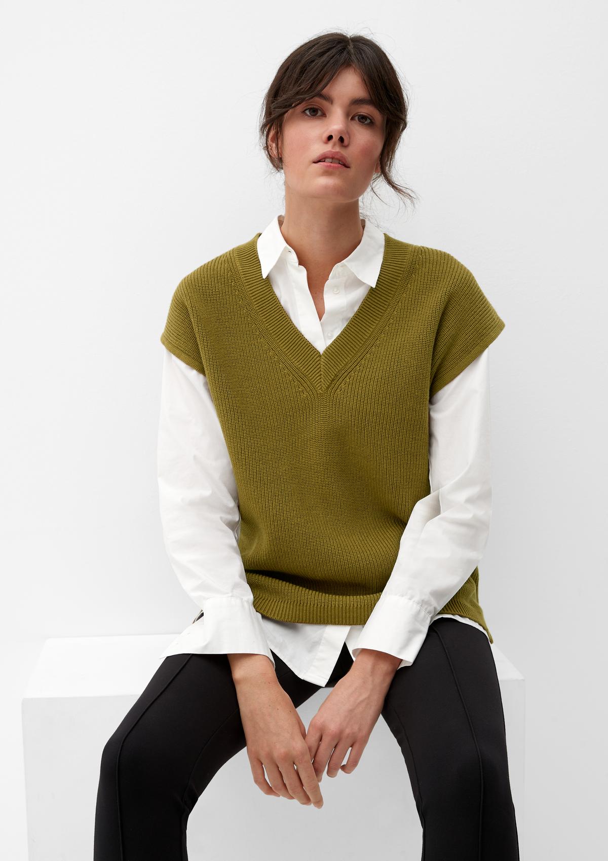 s.Oliver V-neck sleeveless knitted jumper