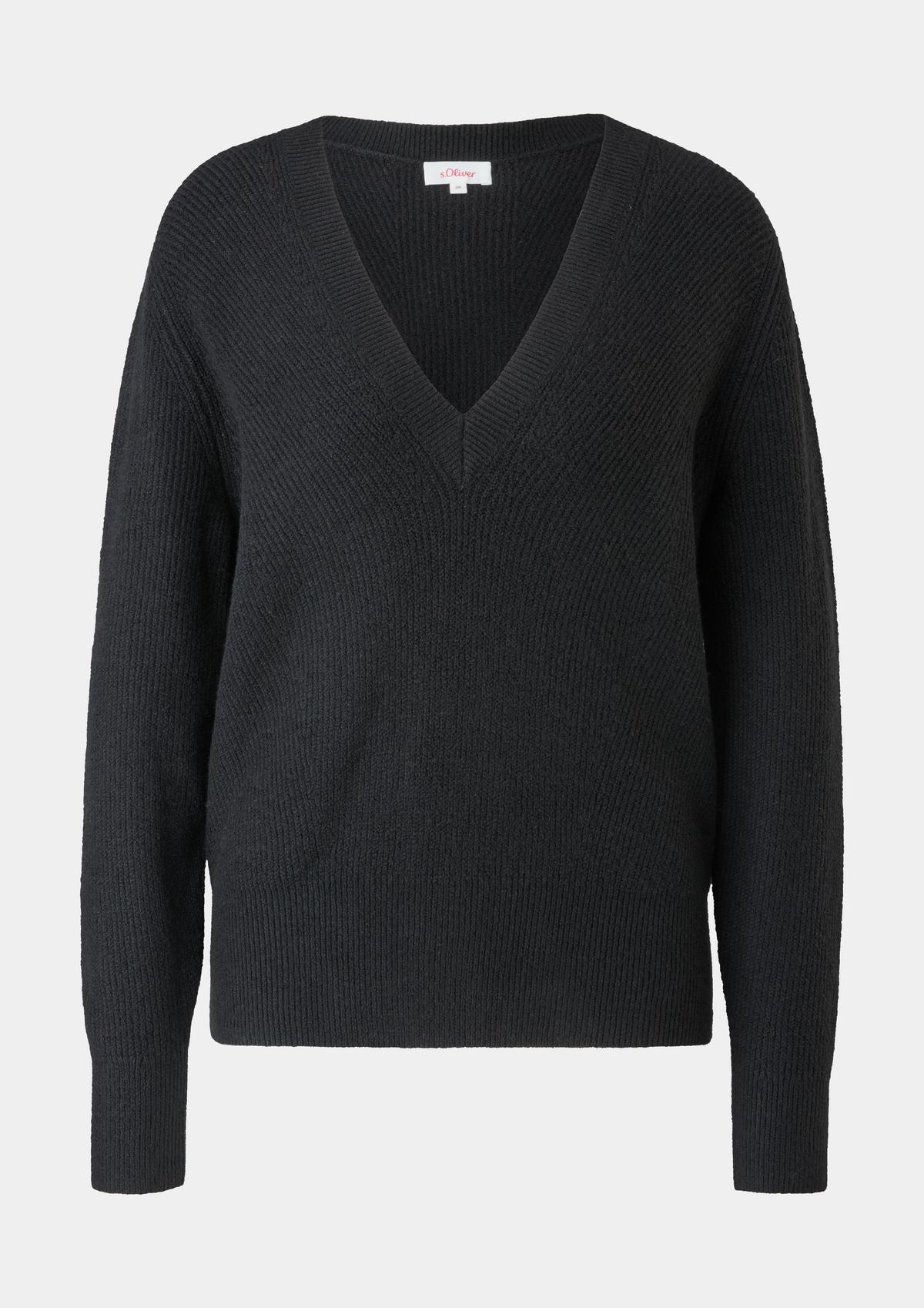 s.Oliver Knitted jumper with a V-neckline