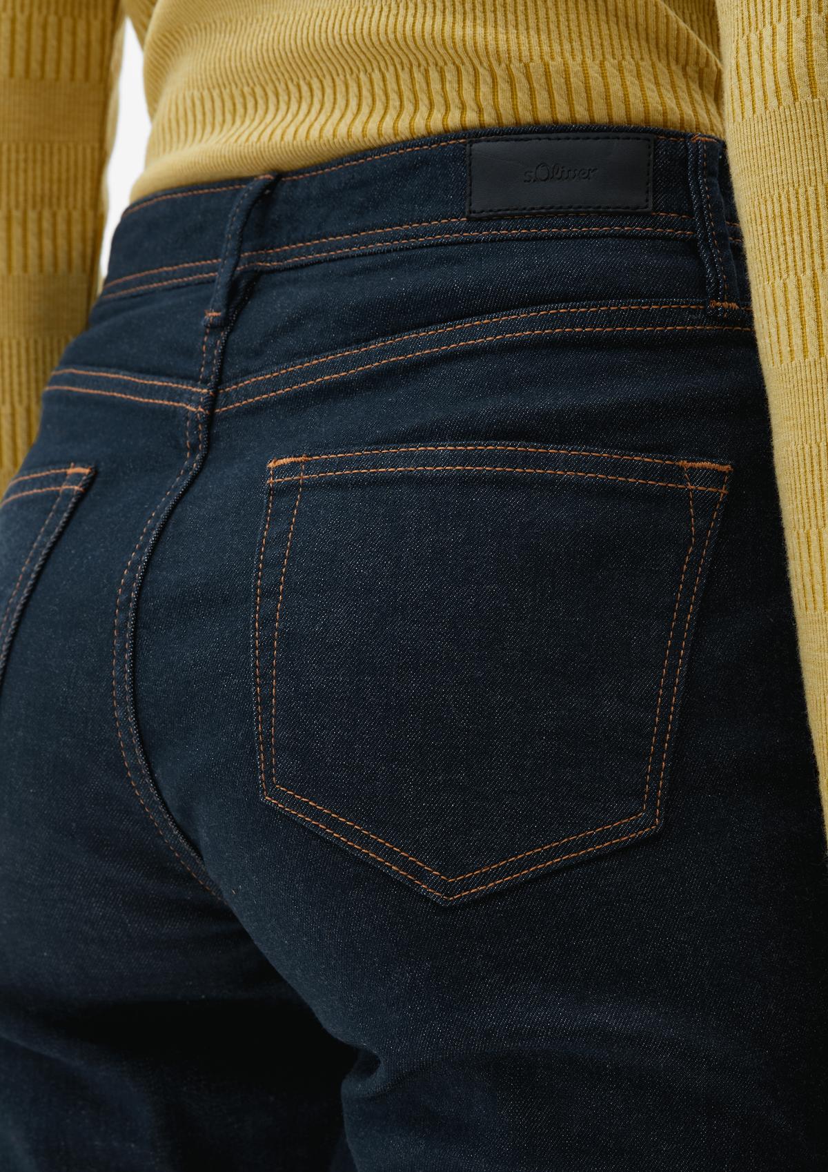 s.Oliver Slim: jeans hlače s stranskim razporkom