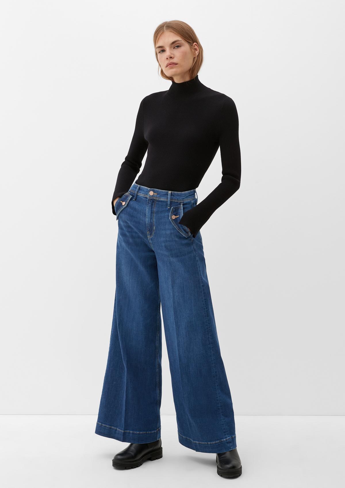 Regular: džínsy so širokými nohavicami