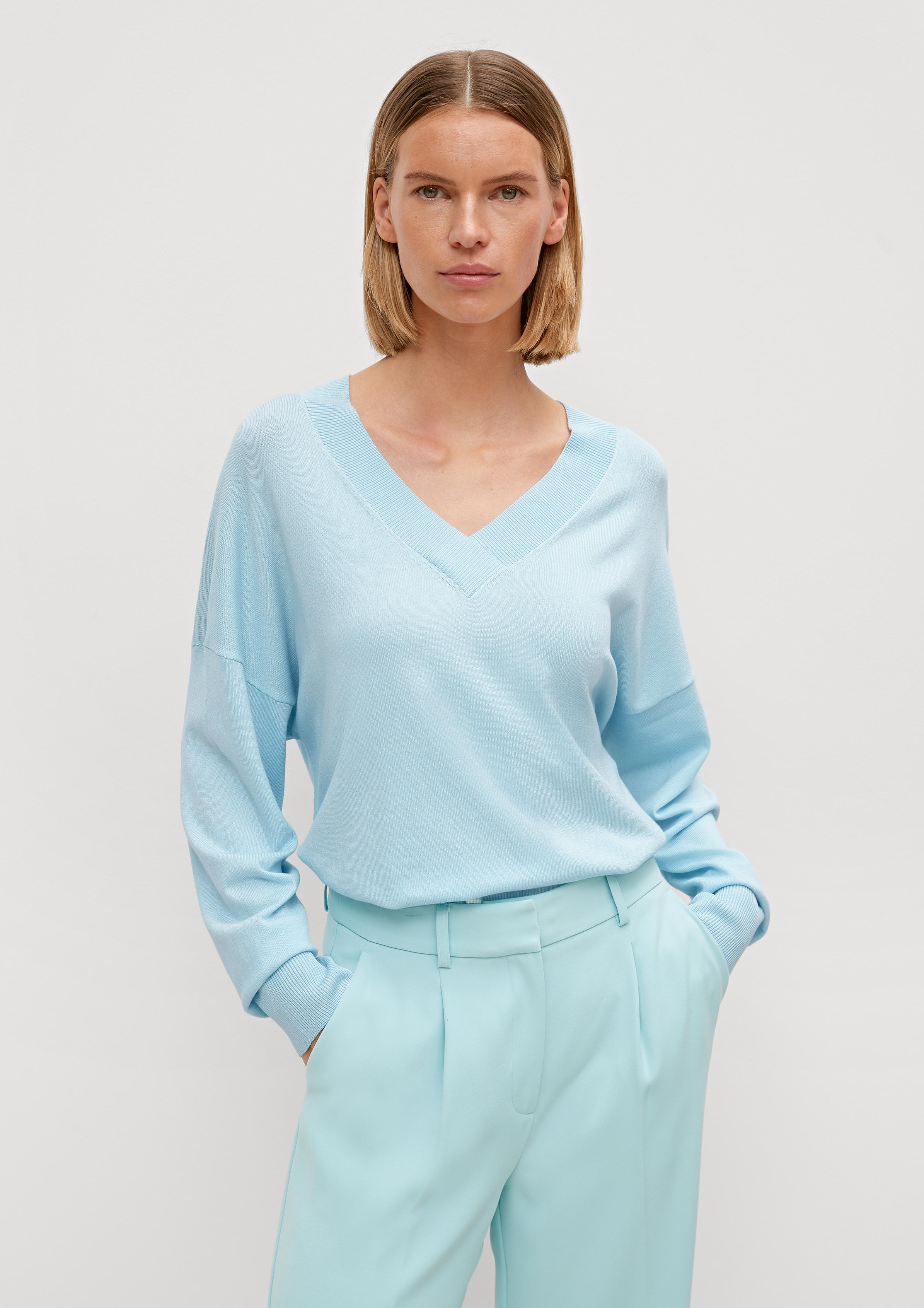 Feinstrickpulli in 5100 & 5976