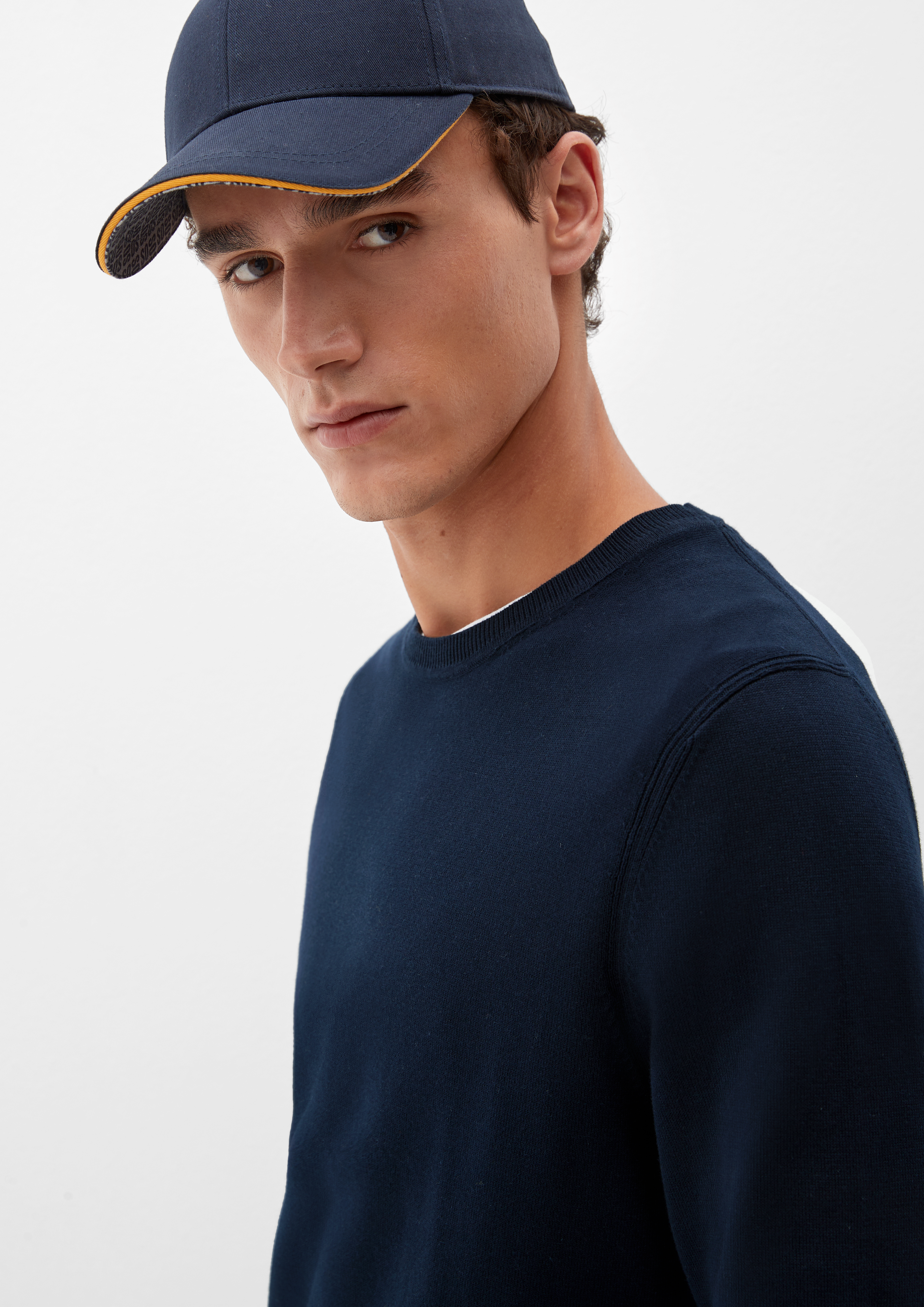 Pull-over in 5978, 79W0, 03W0, 98W2 & 92W0