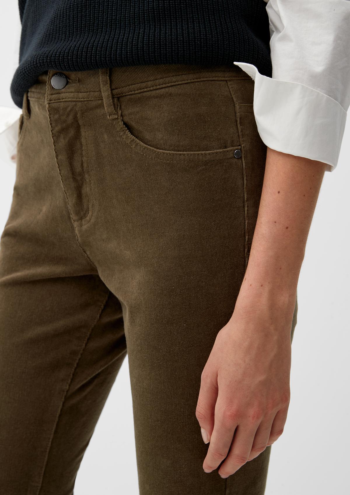 s.Oliver Slim : pantalon en fin velours côtelé