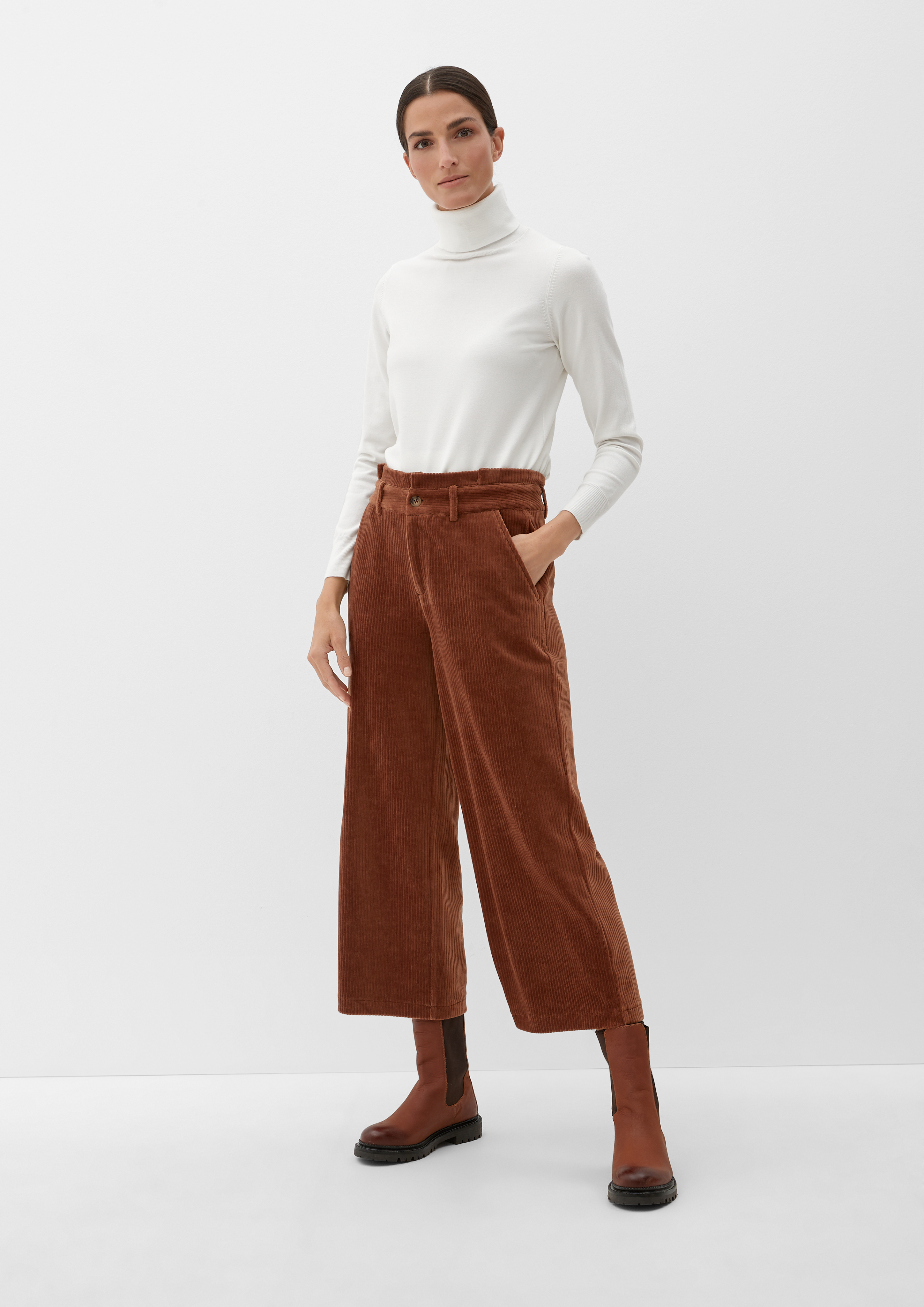 ZARA BROWN HIGH RISE - FULL LENGTH - WIDE LEG BROWN CORDUROY PANTS