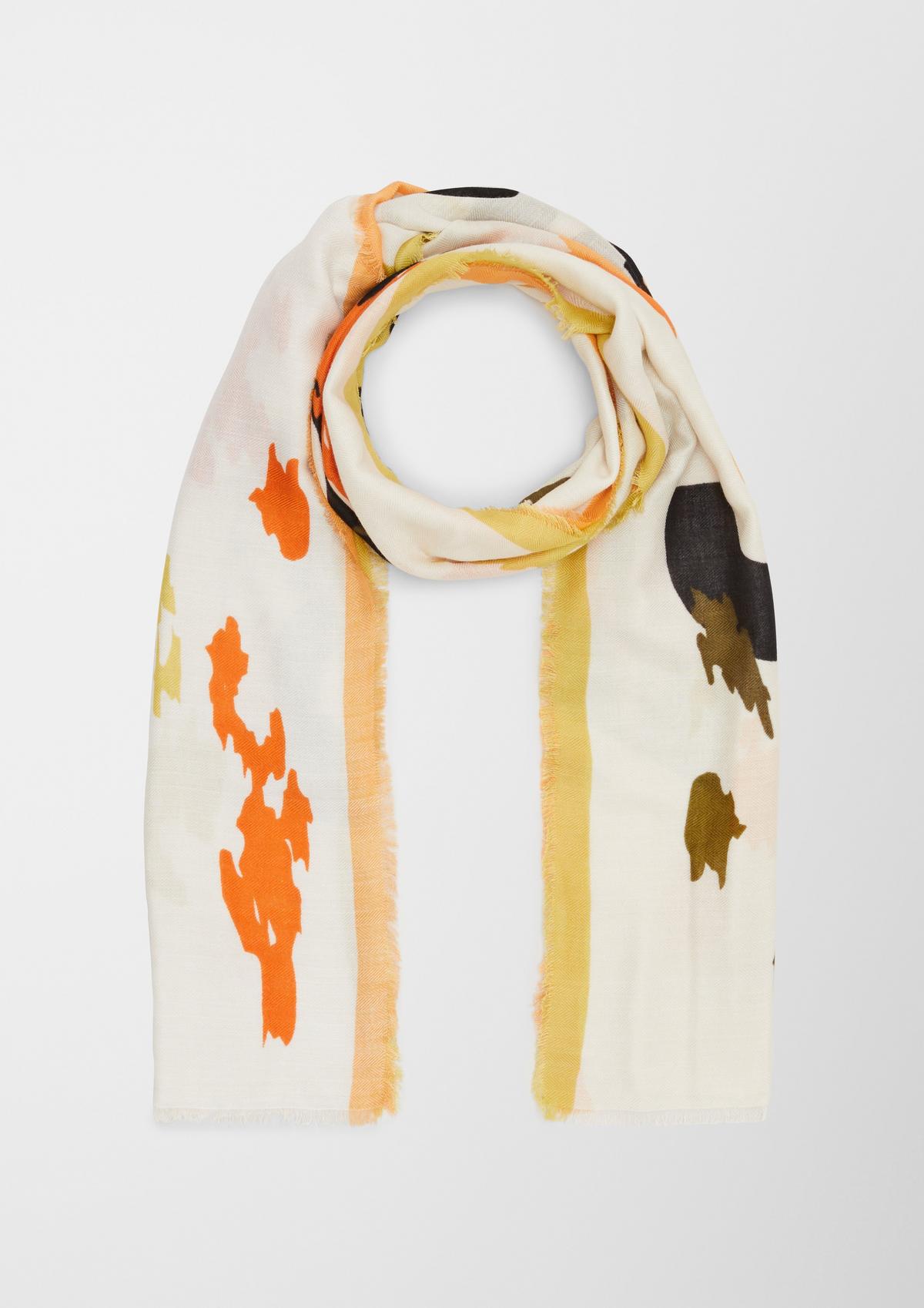 s.Oliver Lightweight scarf made of viscose and cotton