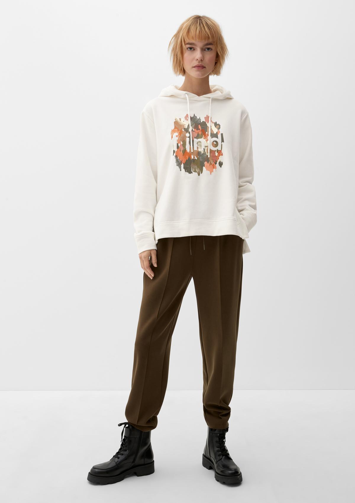 a ecru with hoodie - print front Sweat