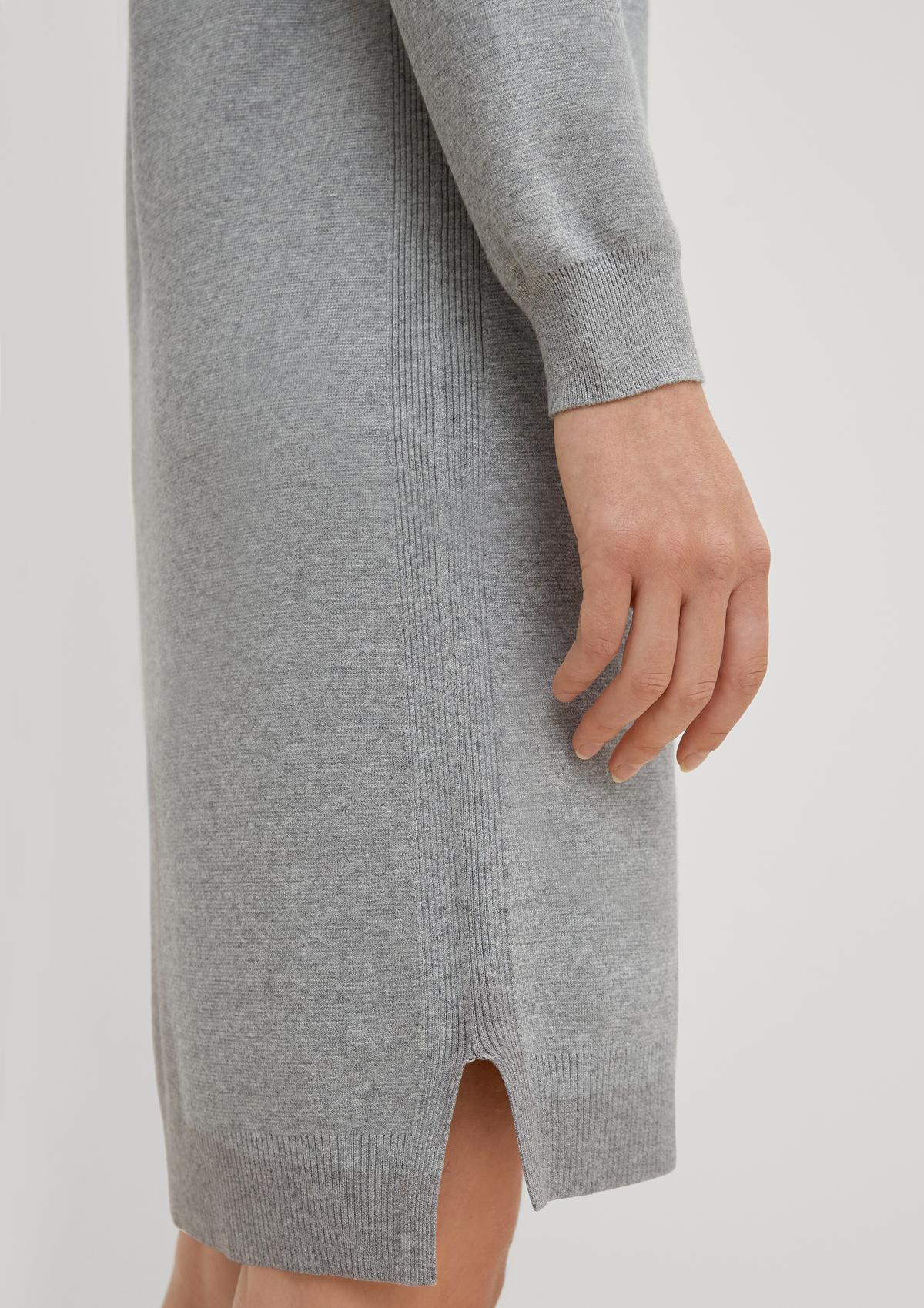 comma Fine knit dress with ribbed details