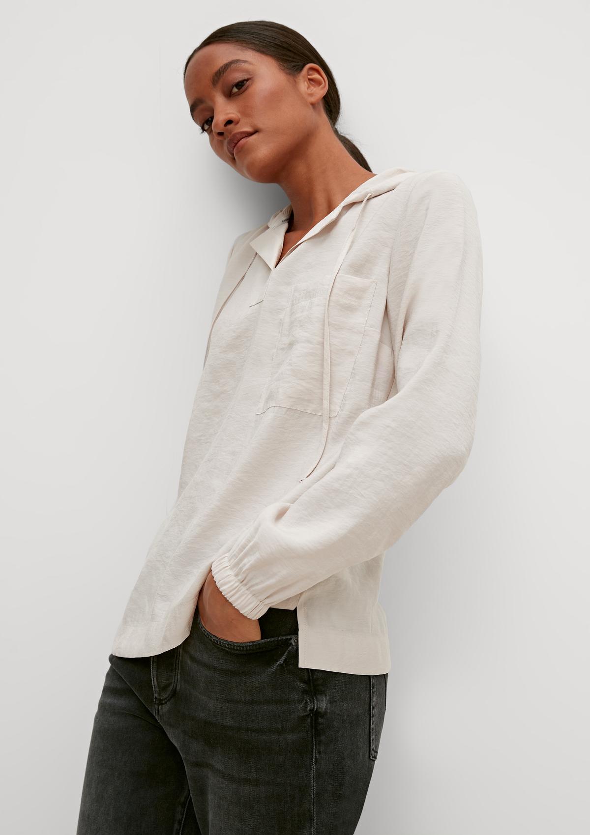 comma Lightweight blouse with a hood