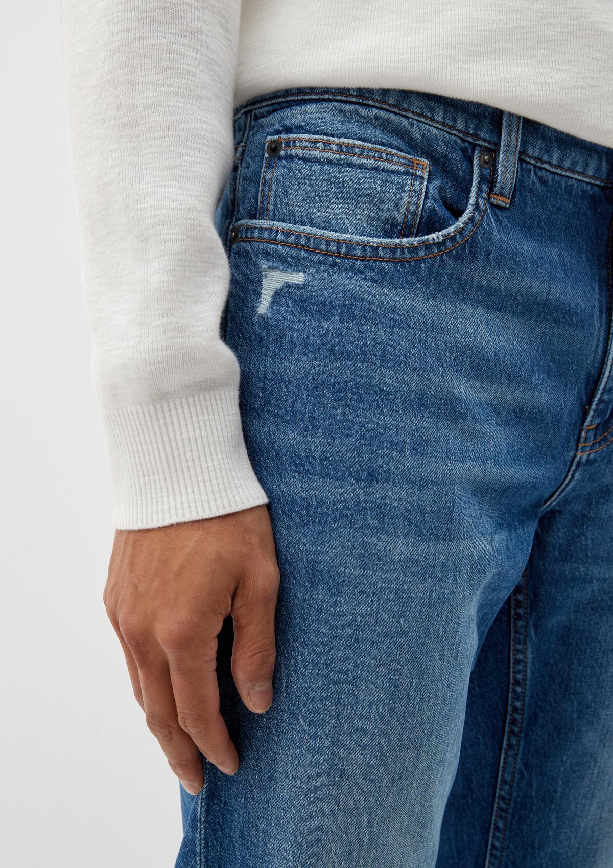 s.Oliver Regular: jeans hlače z lesketajočim se pasom
