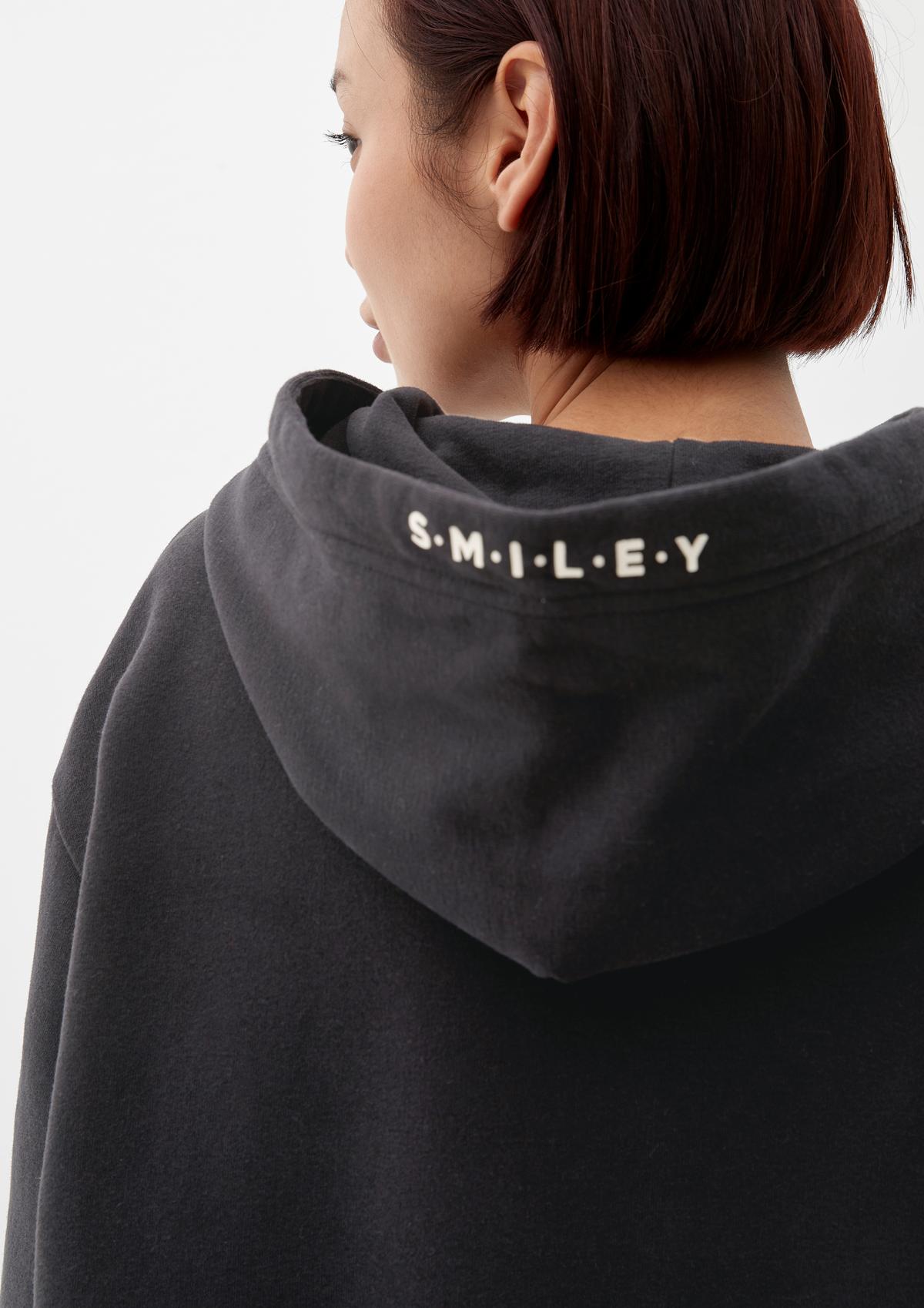 Langer Sweater mit Smiley®-Print olivgrün 