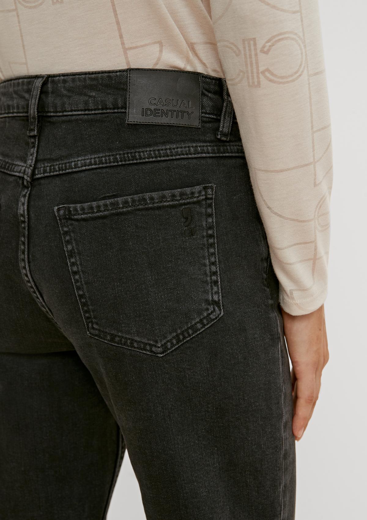 comma Regular: Jeans mit Flared Leg