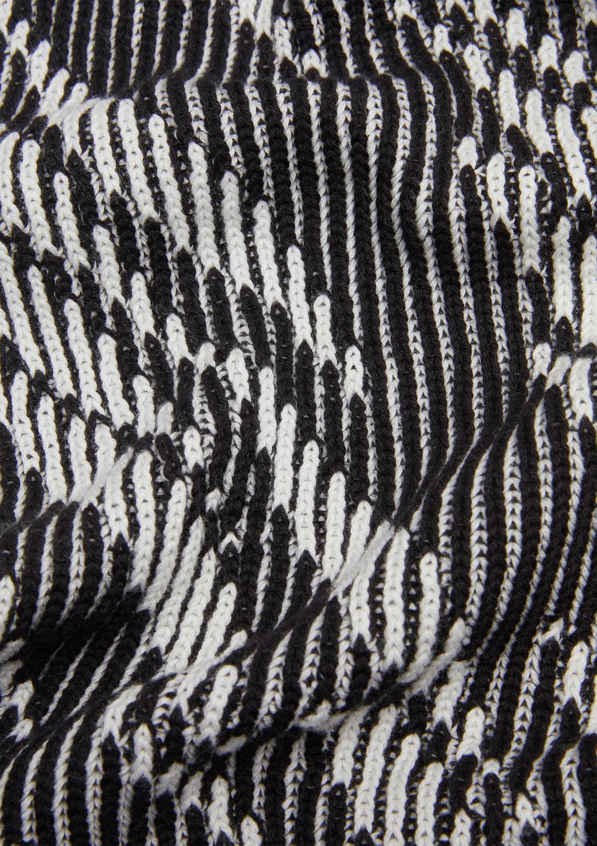 comma Cotton scarf with a zebra pattern